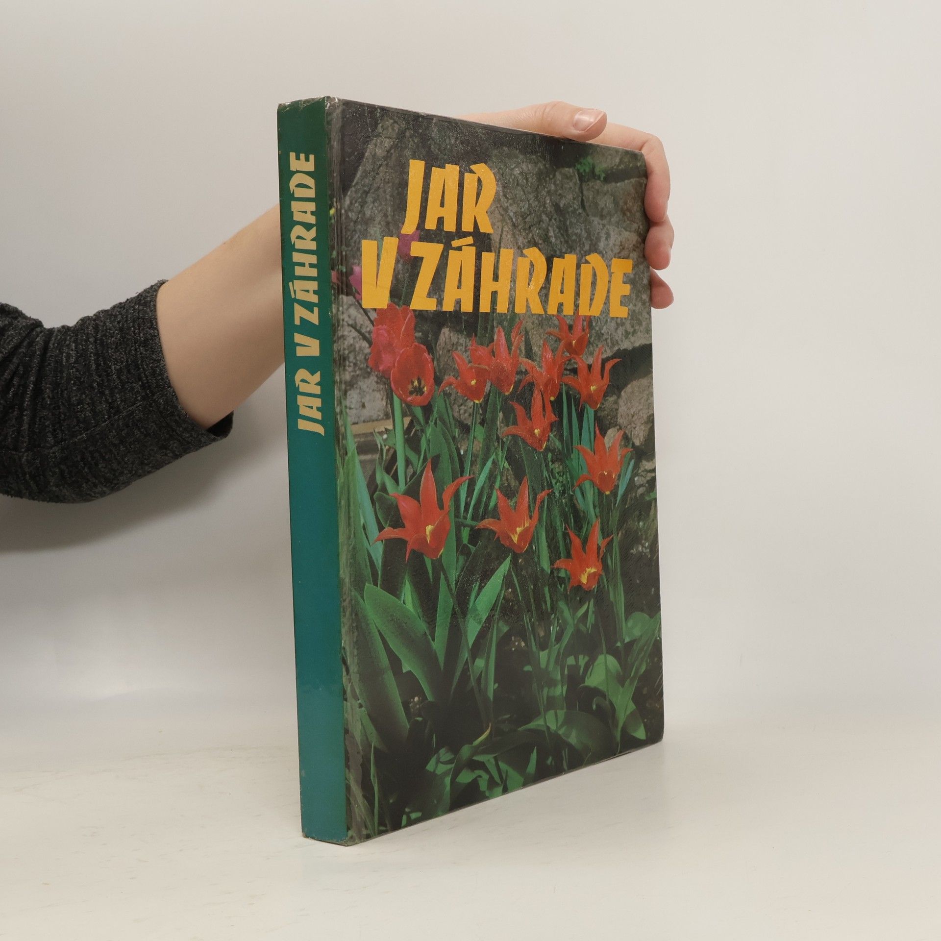 Auteurscollectief Jar v záhrade