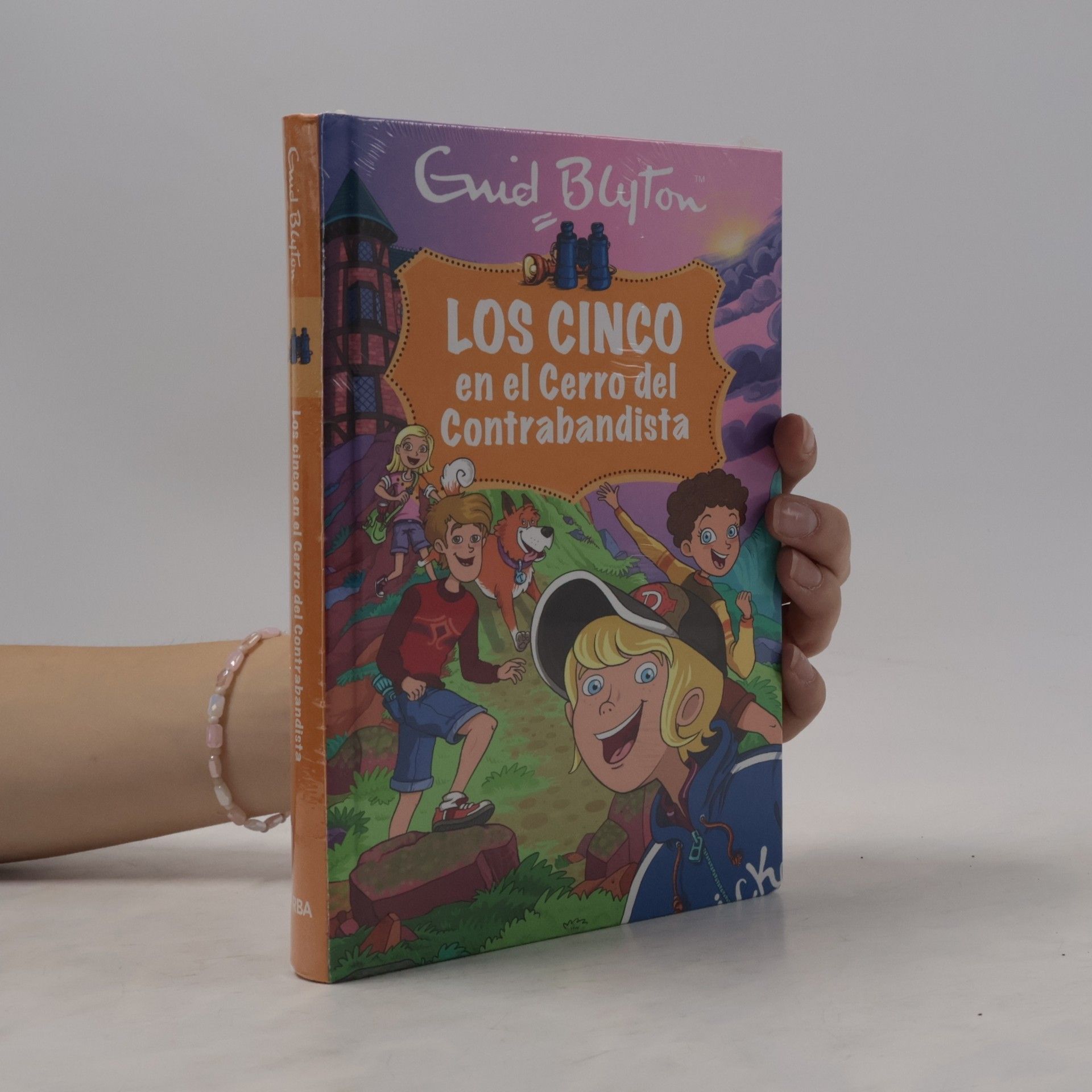 Enid Blyton Los Cinco en la Cerro del Contrabandista