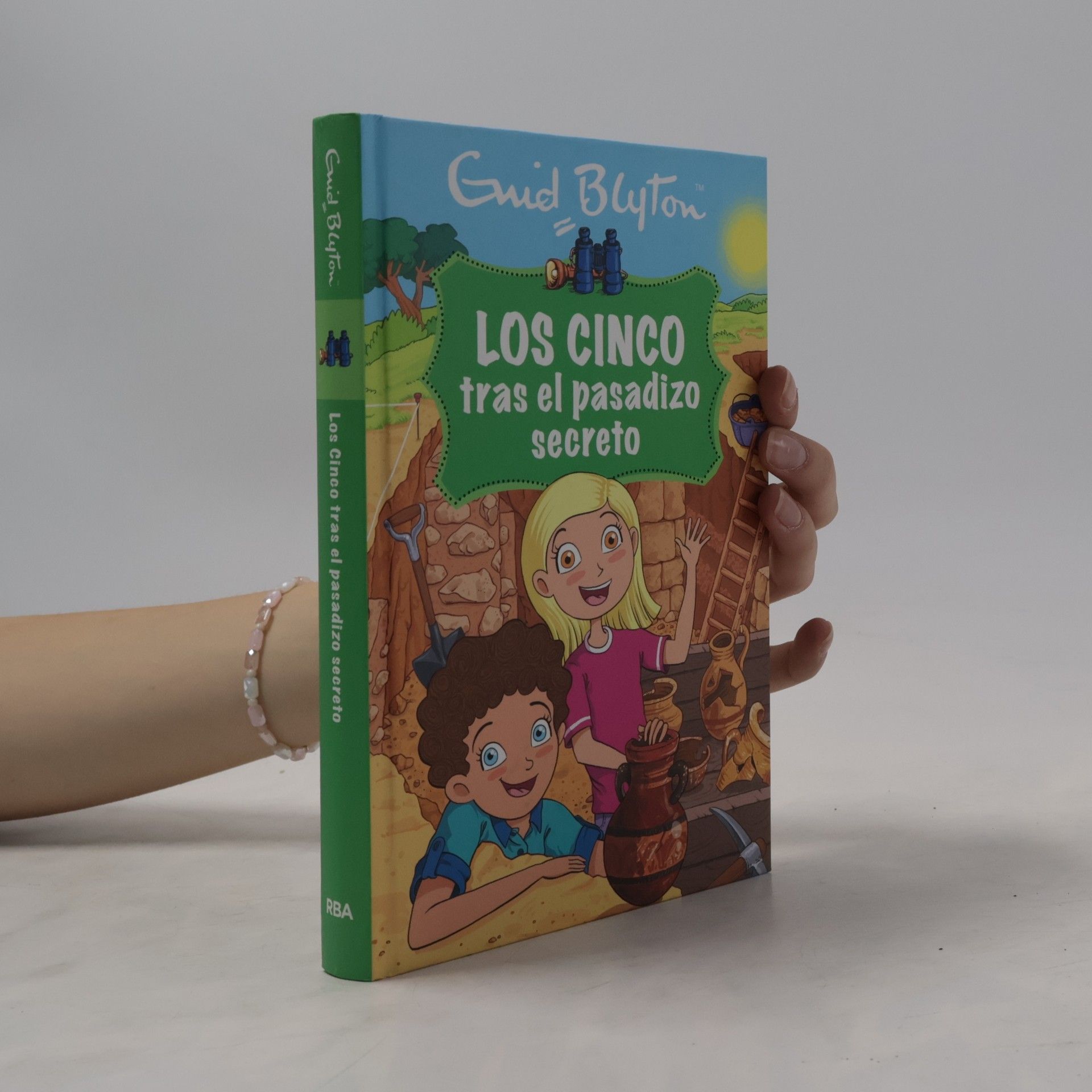 Enid Blyton Los cinco tras el pasadizo secreto