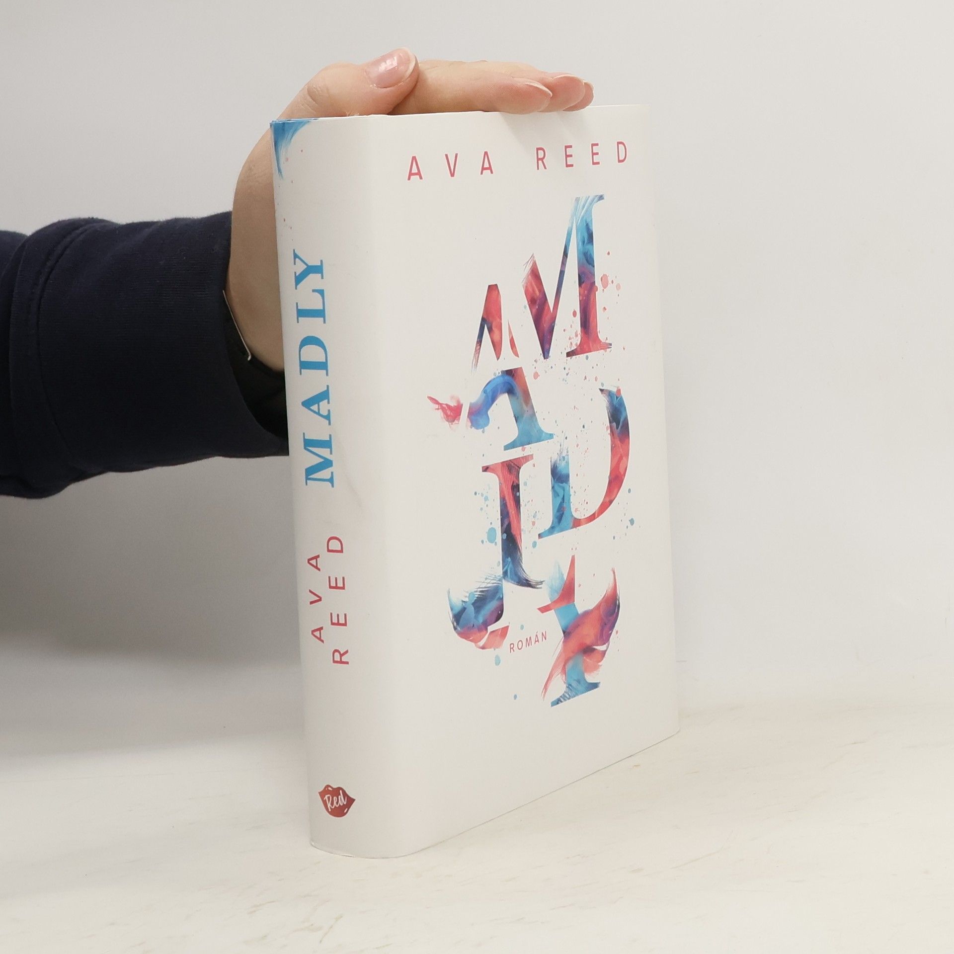 Sabrina Scherer Madly