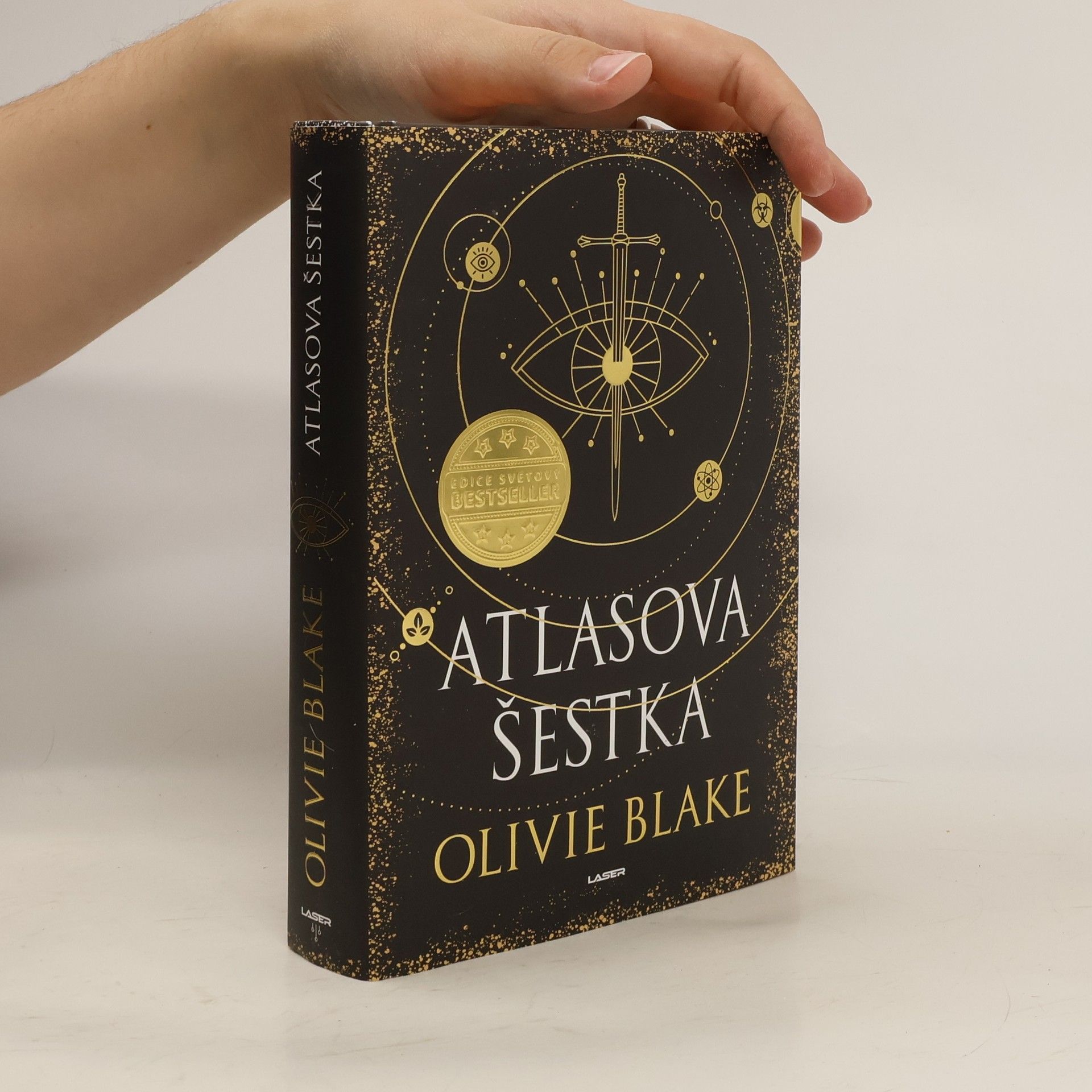 Olivie Blake Atlasova šestka