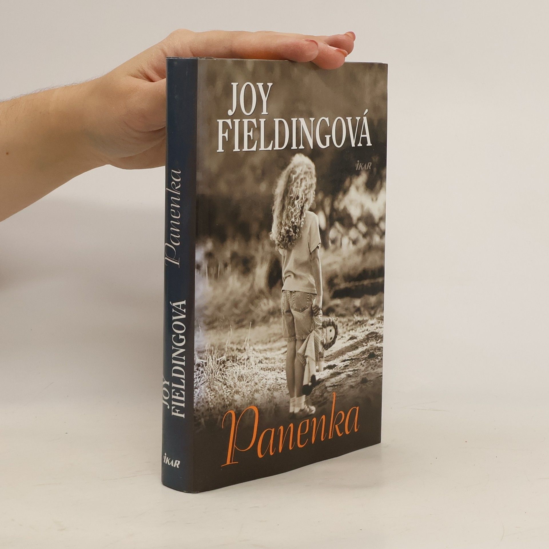 Joy Fielding Panenka