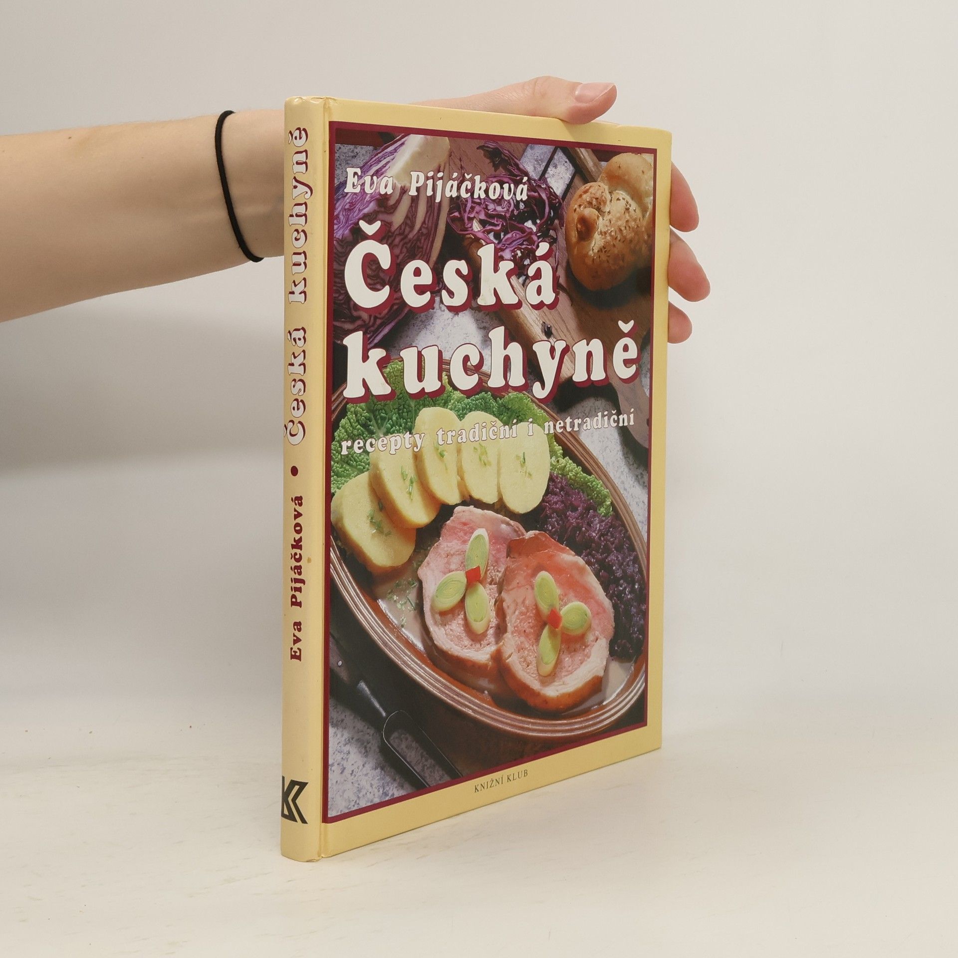 Česká kuchyně : recepty tradiční i netradiční