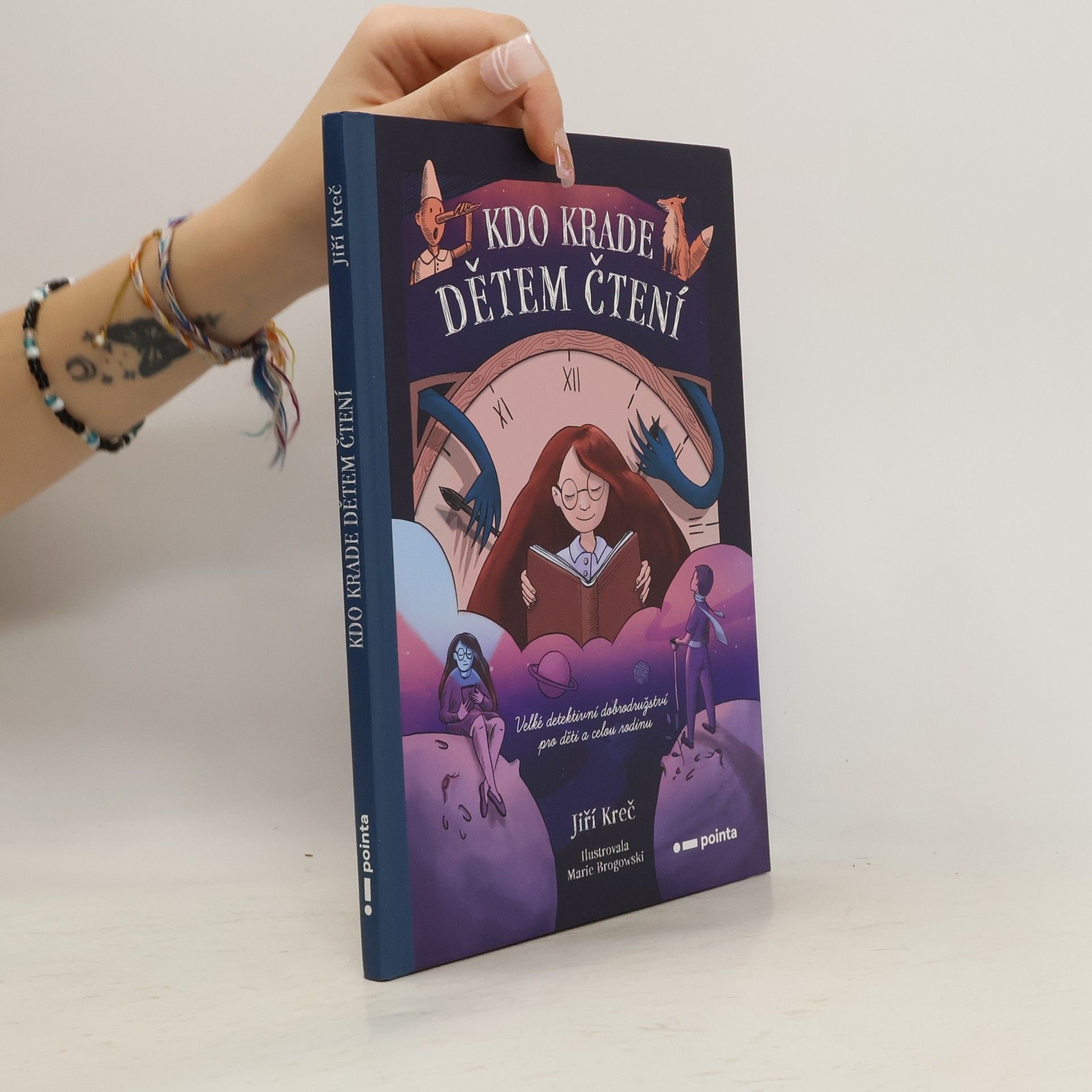 Kdo krade dětem čtení