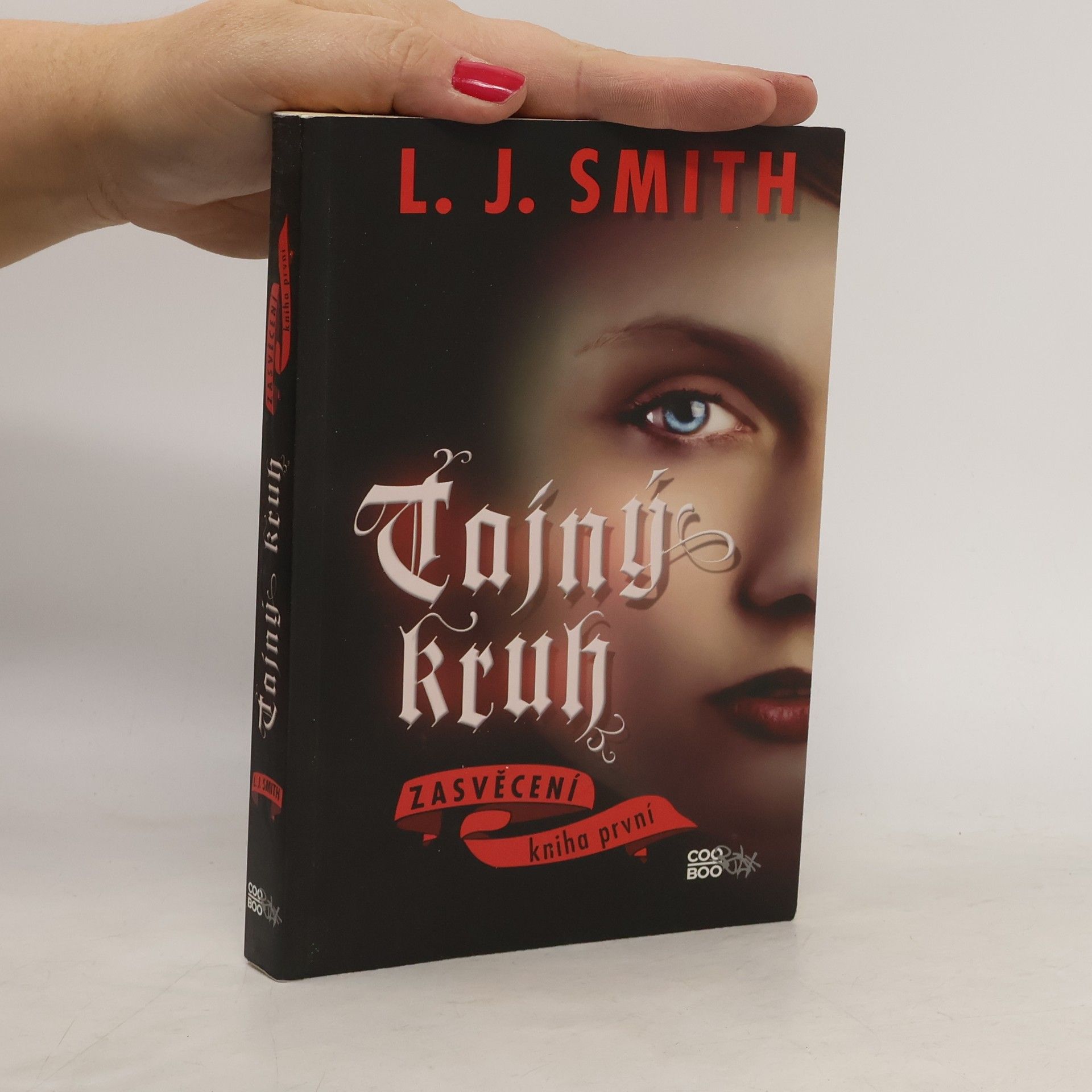 Lisa J. Smith Tajný kruh. Zasvěcení