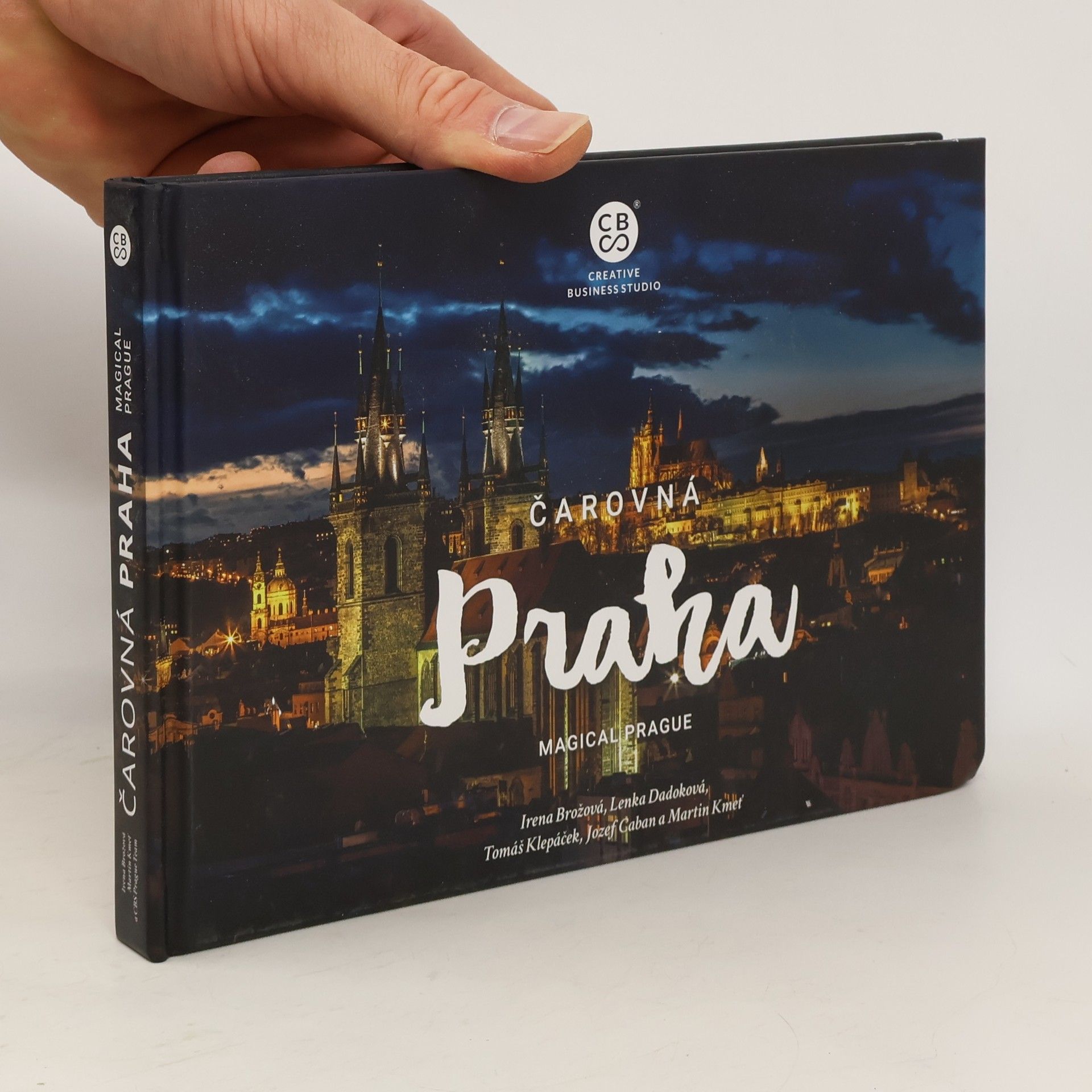 Collectif d'auteurs Čarovná Praha = Magical Prague