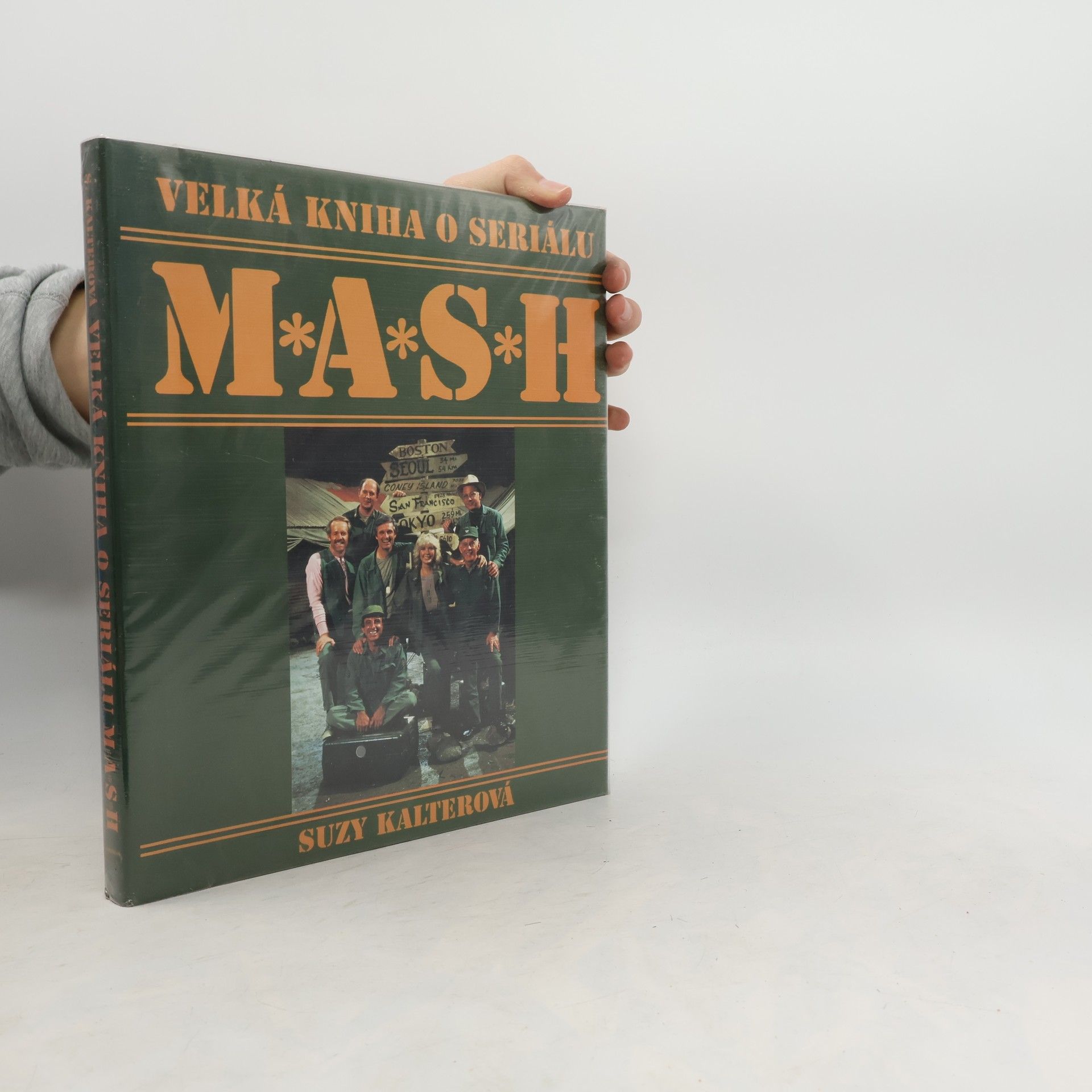Suzy Kalter Velká kniha o seriálu M*A*S*H