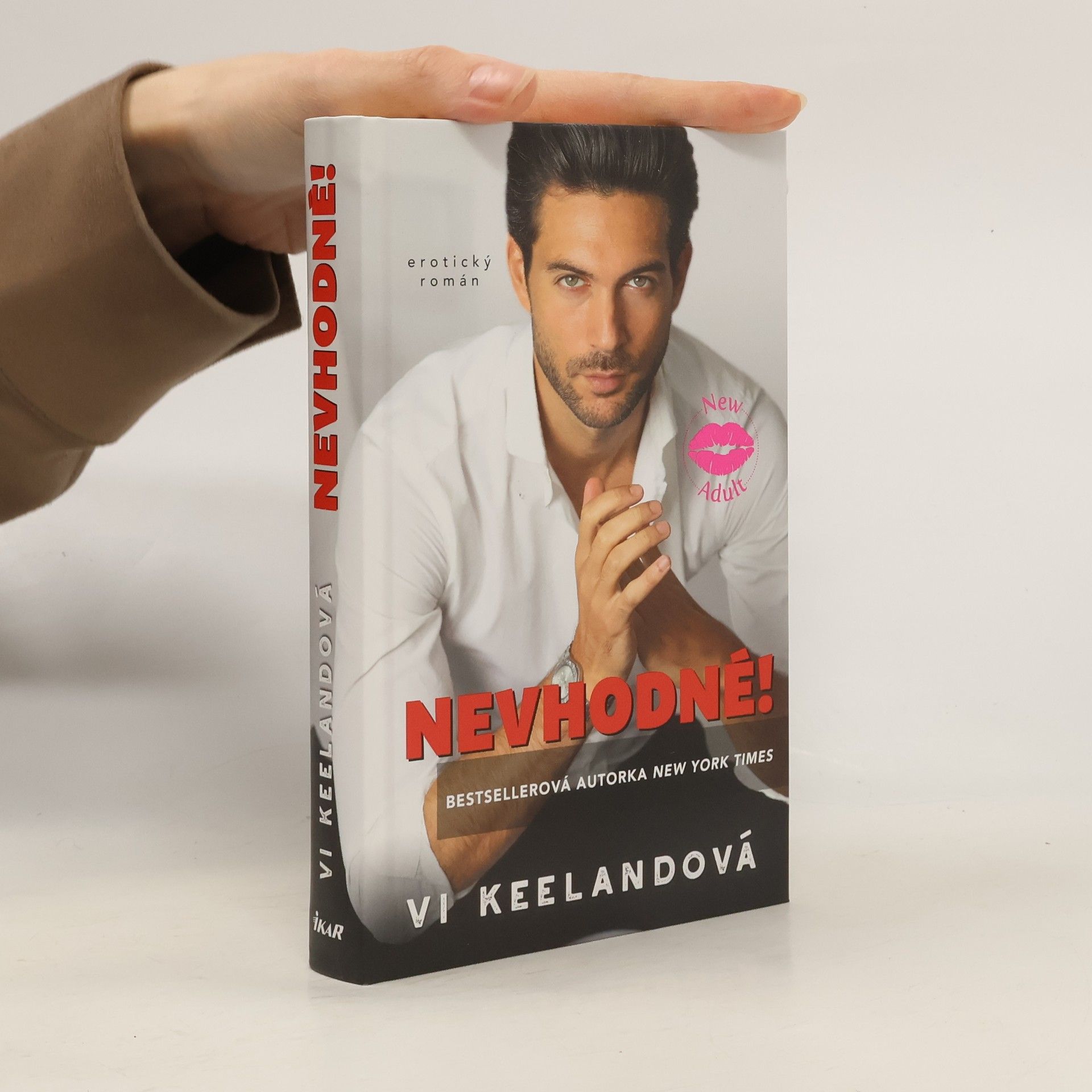 Vi Keeland Nevhodné!