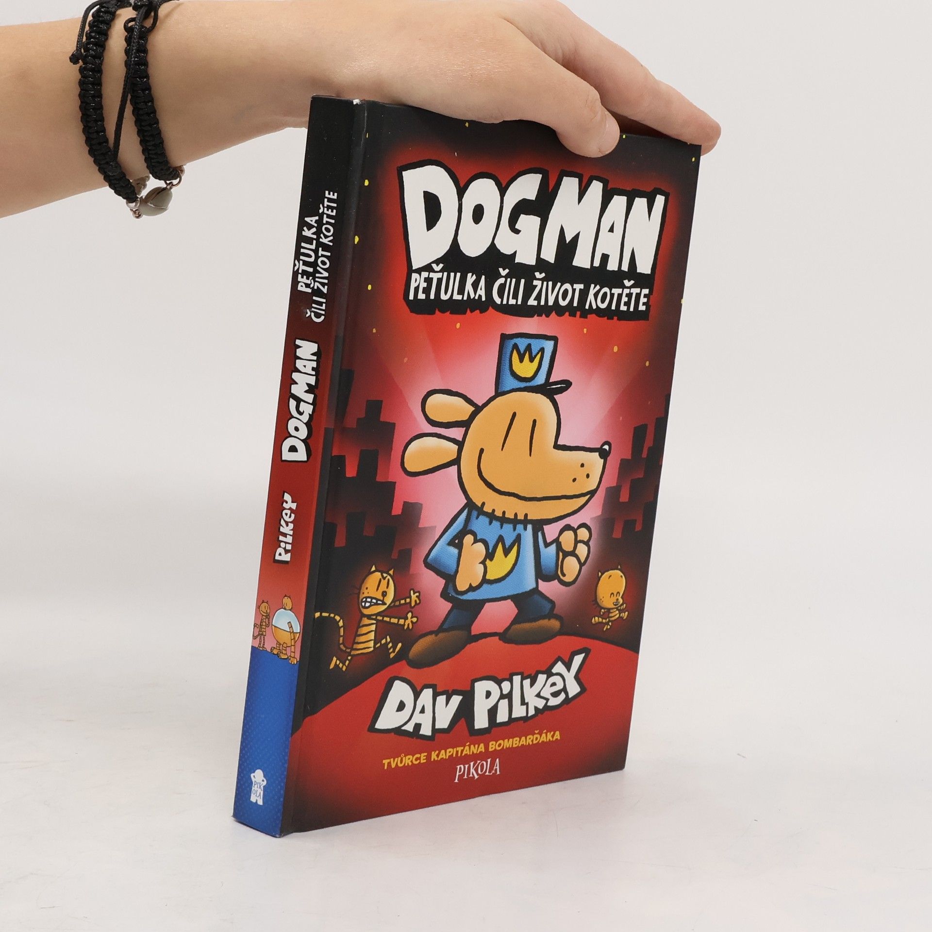 Dogman. Peťulka, čili, život kotěte