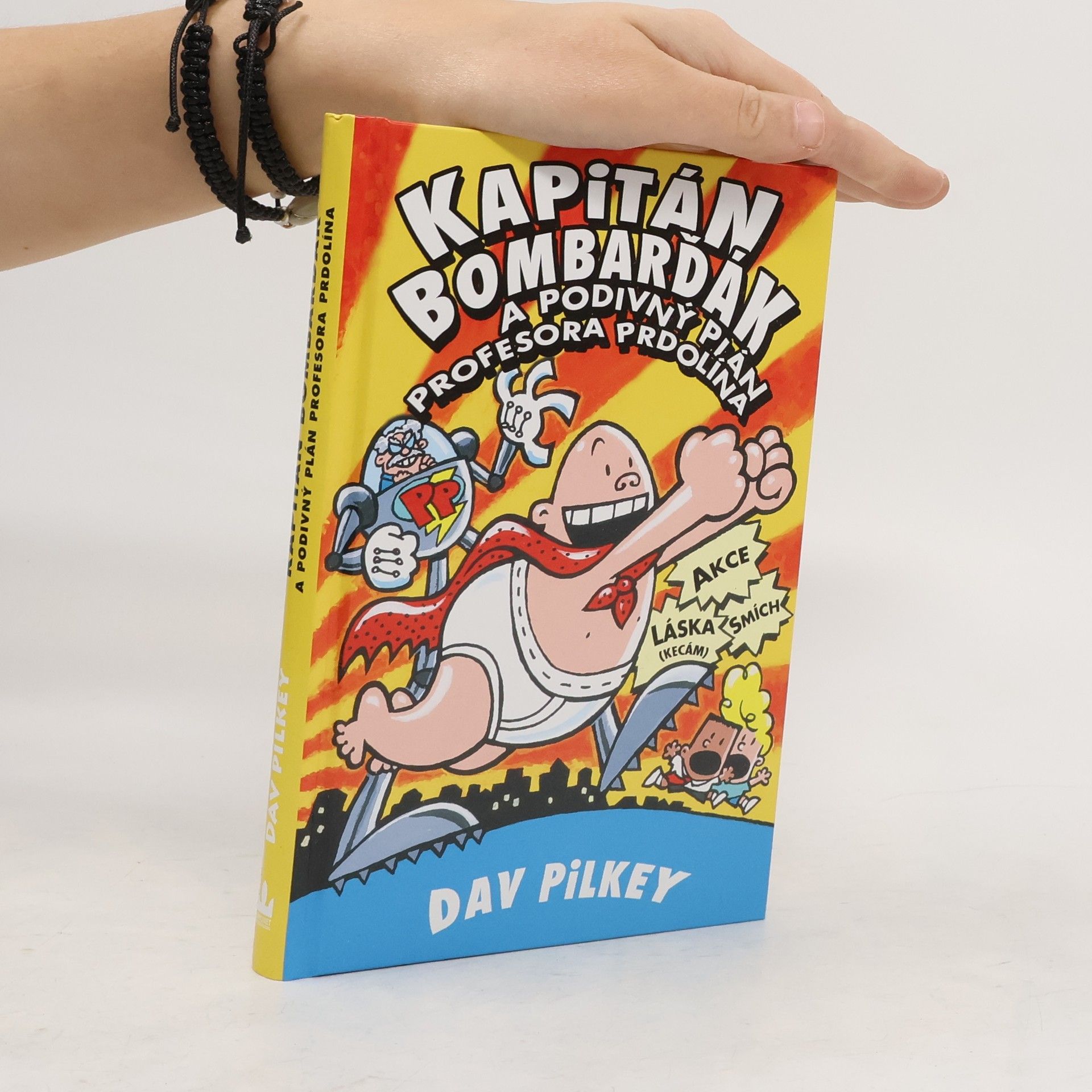 Kapitán Bombarďák a podivný plán profesora Prdolína