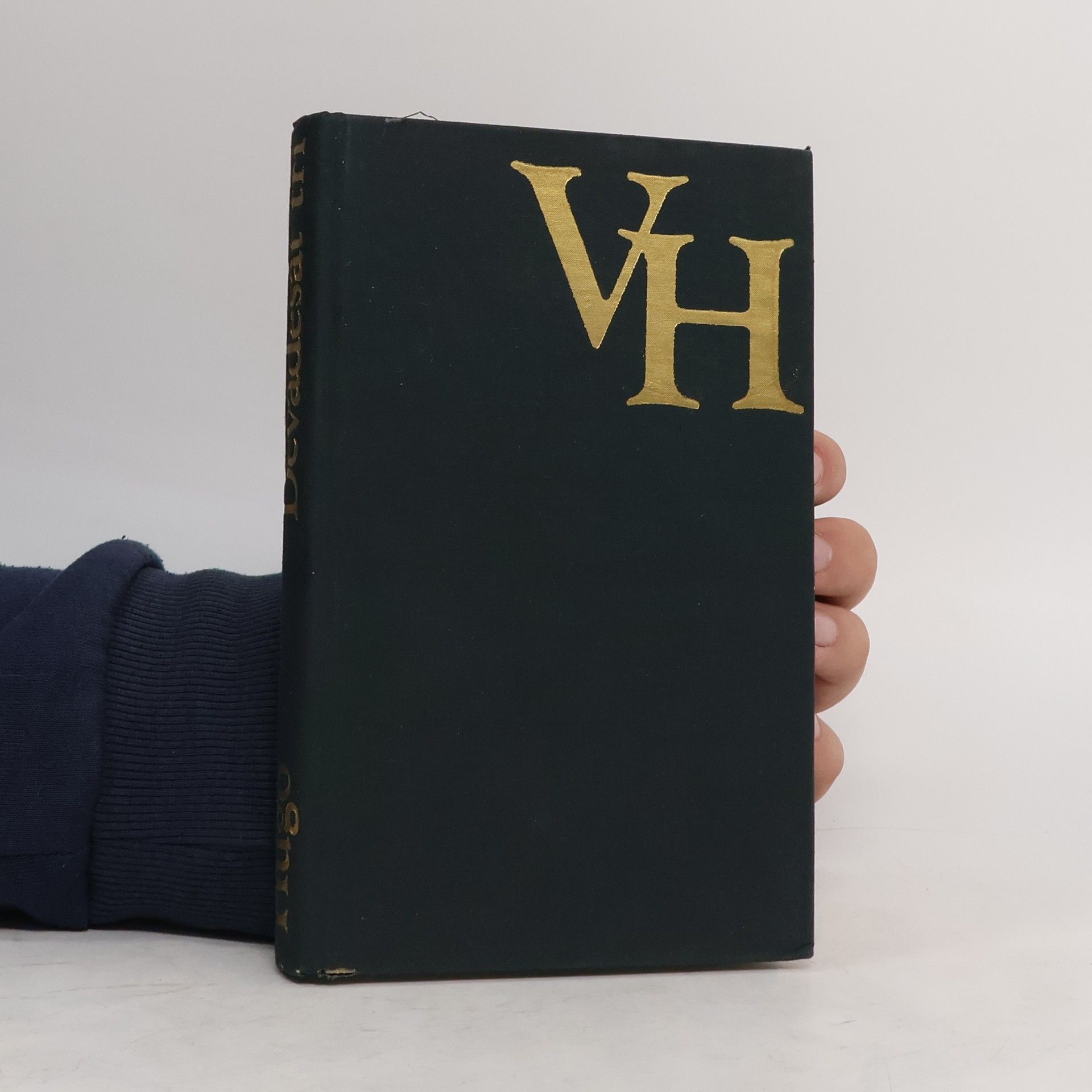 Victor Hugo Devadesát tři