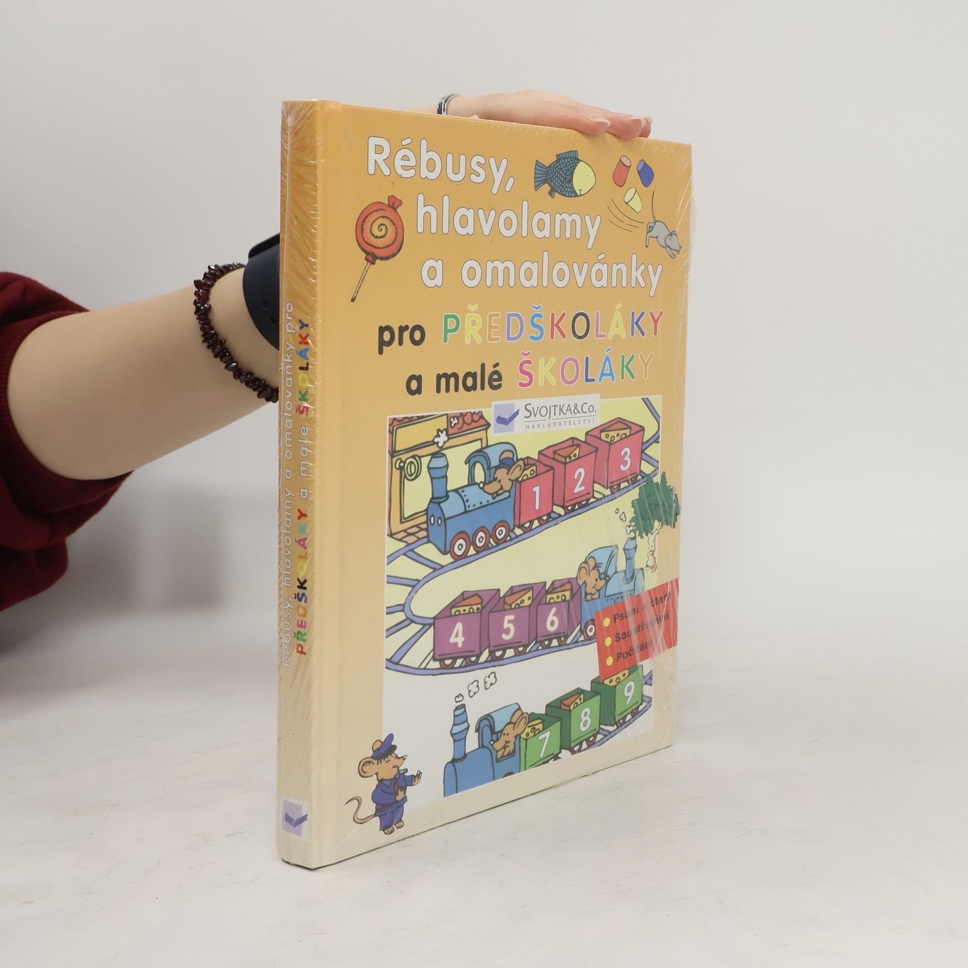 Various authors Rébusy, hlavolamy a omalovánky pro předškoláky a malé školáky