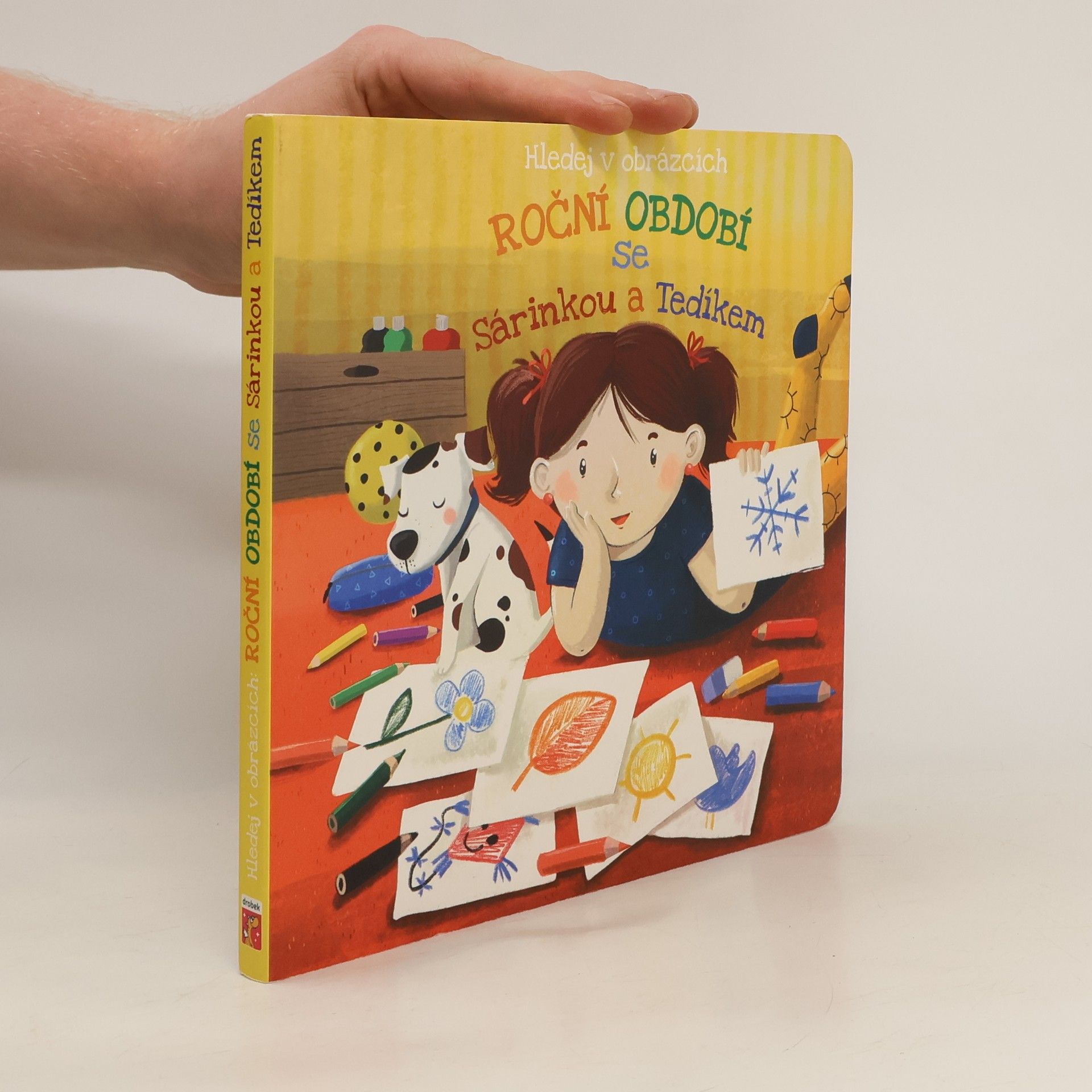Lucie Sobelová Roční období se Sárinkou a Tedíkem : hledej v obrázcích