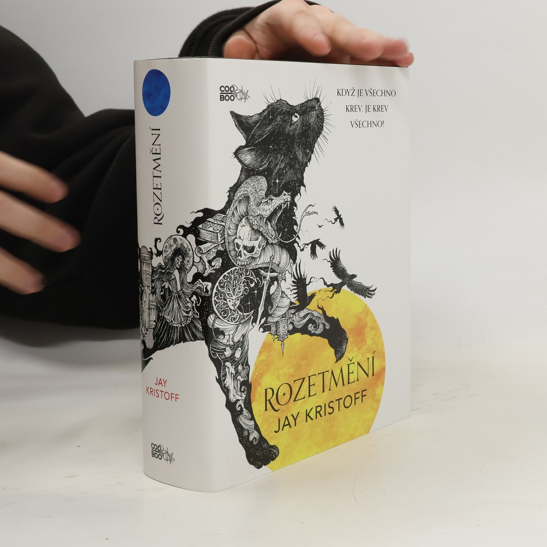 Jay Kristoff Rozetmění - 3. díl série Nikdynoc