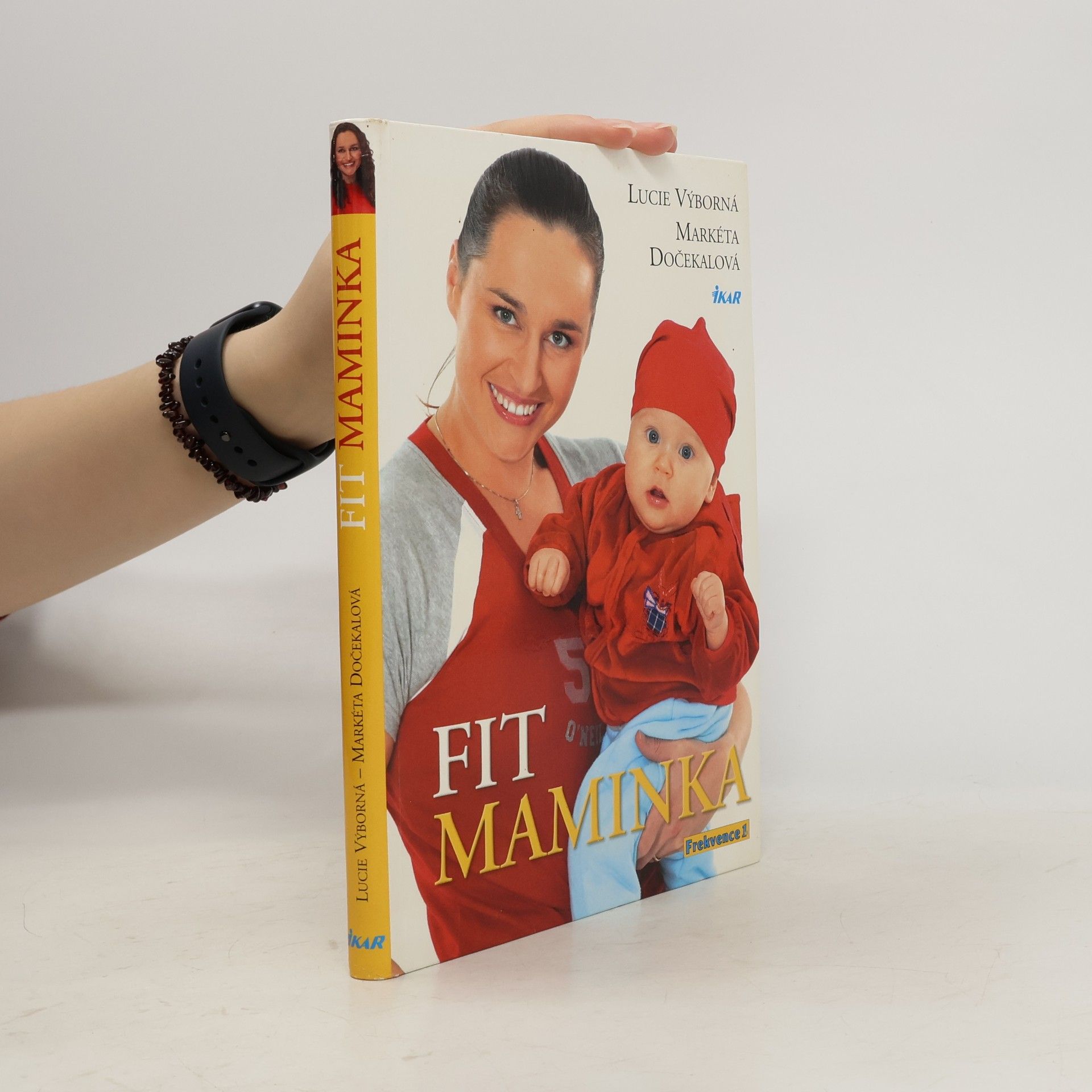 Lucie Výborná Fit maminka: Rok ve skvělé formě