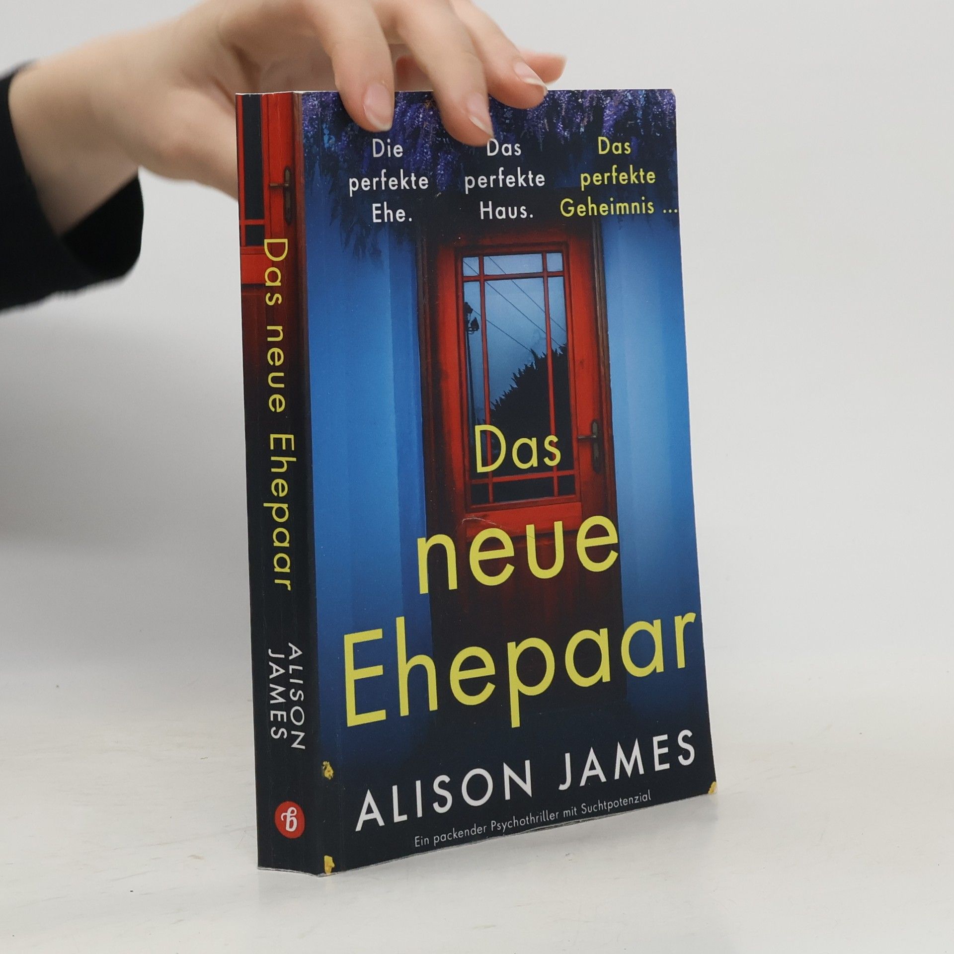 Das neue Ehepaar. Das perfekte Geheimnis...