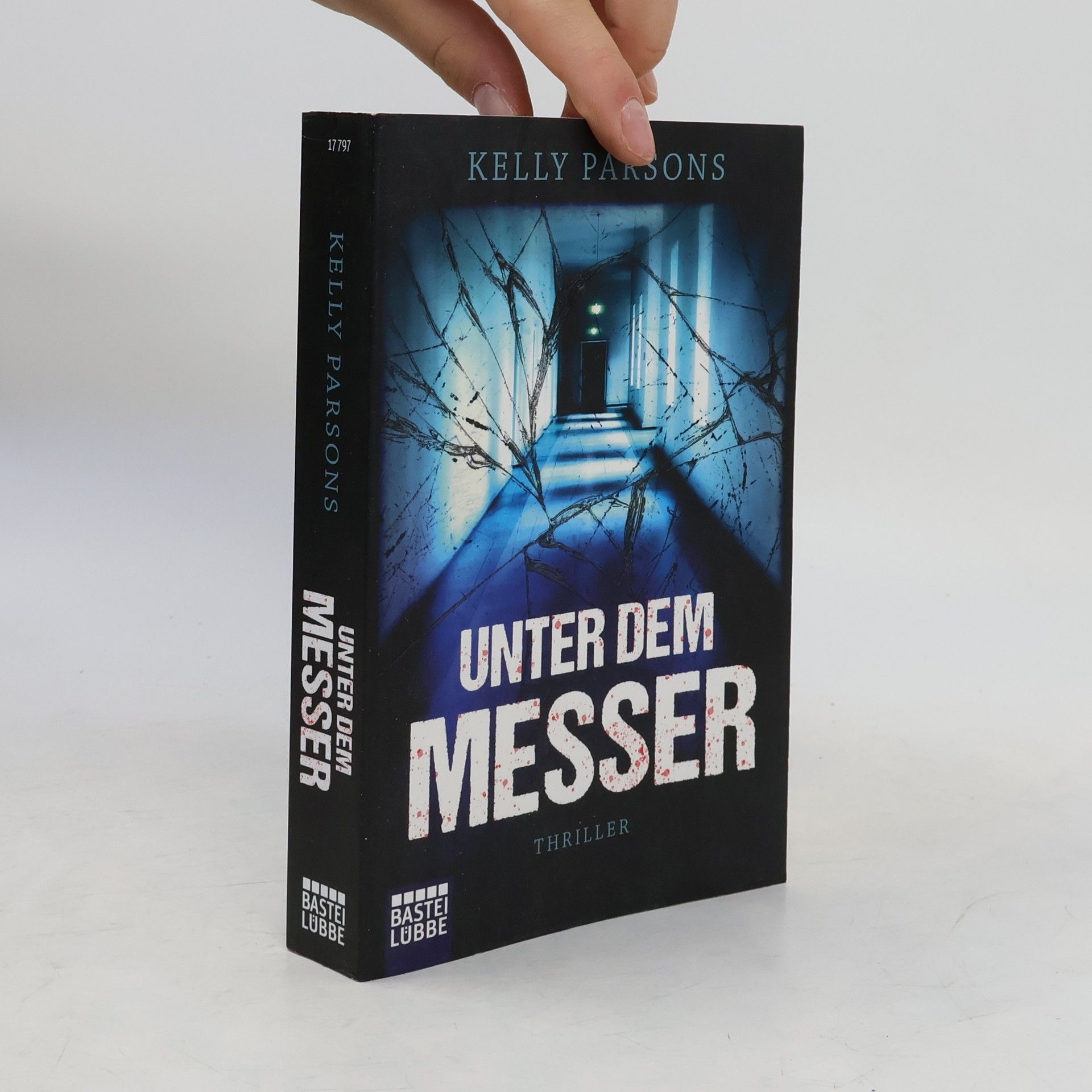 Kelly Parsons Unter dem Messer