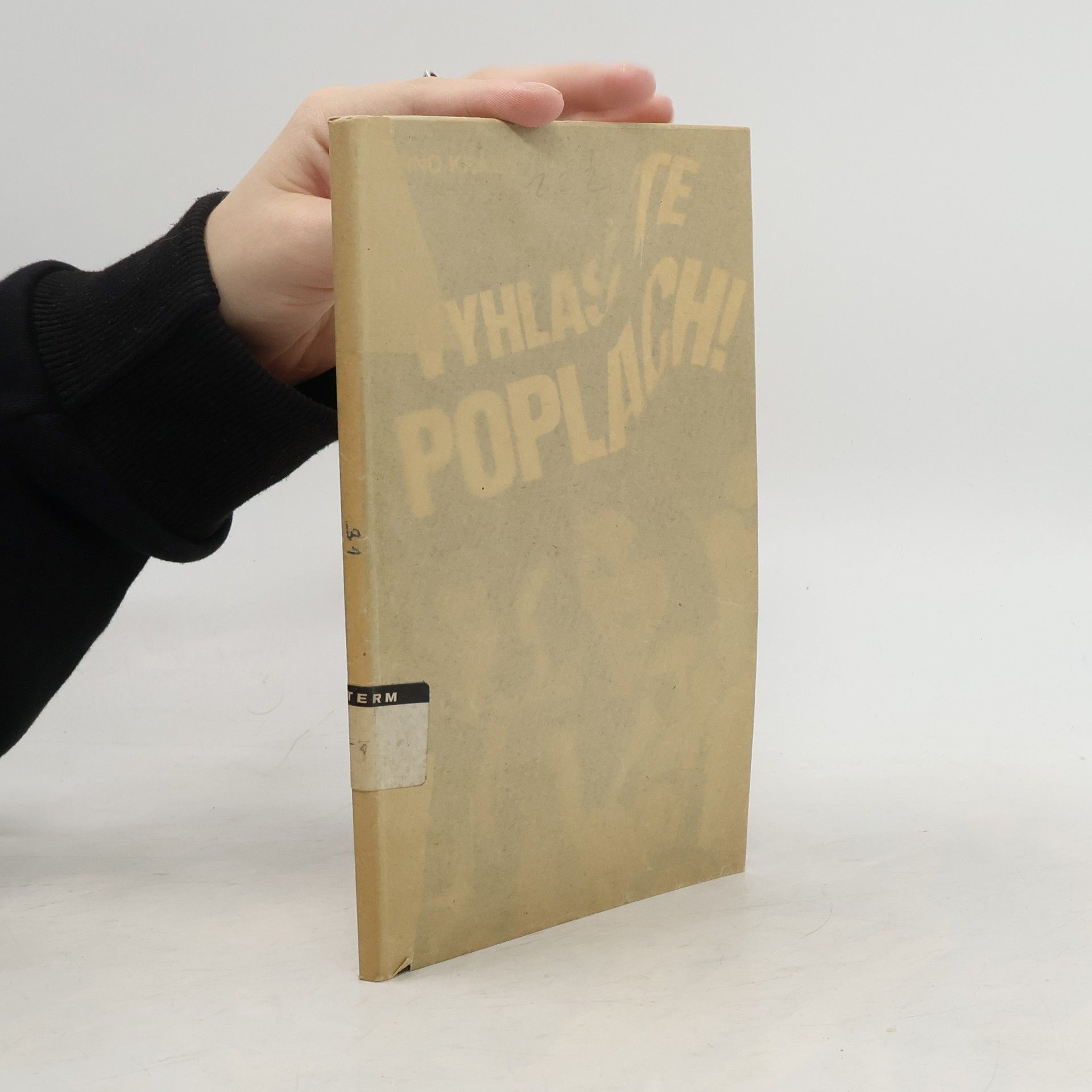 Arno Kraus Vyhlaste poplach!