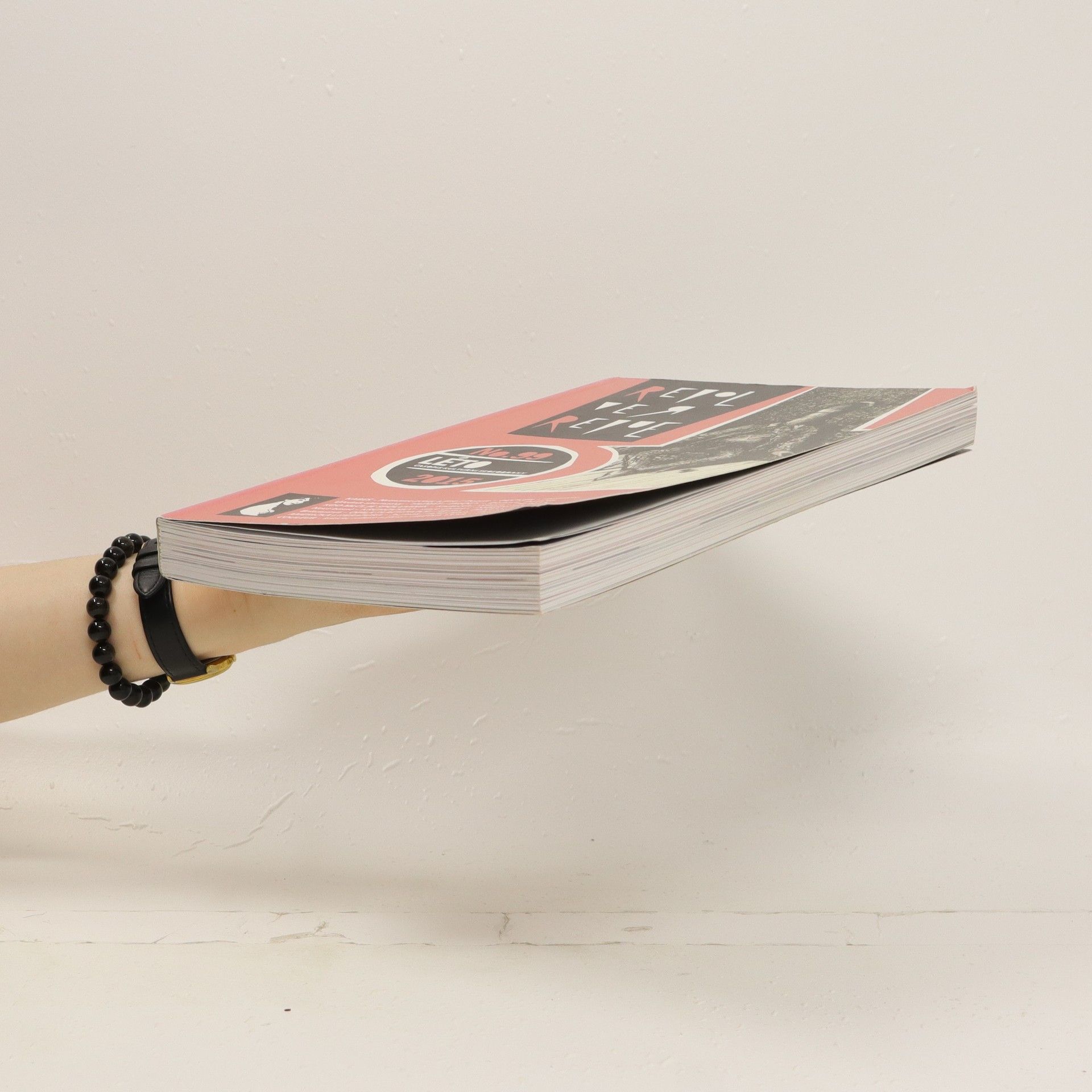 Auteurscollectief Revolver Revue No.99