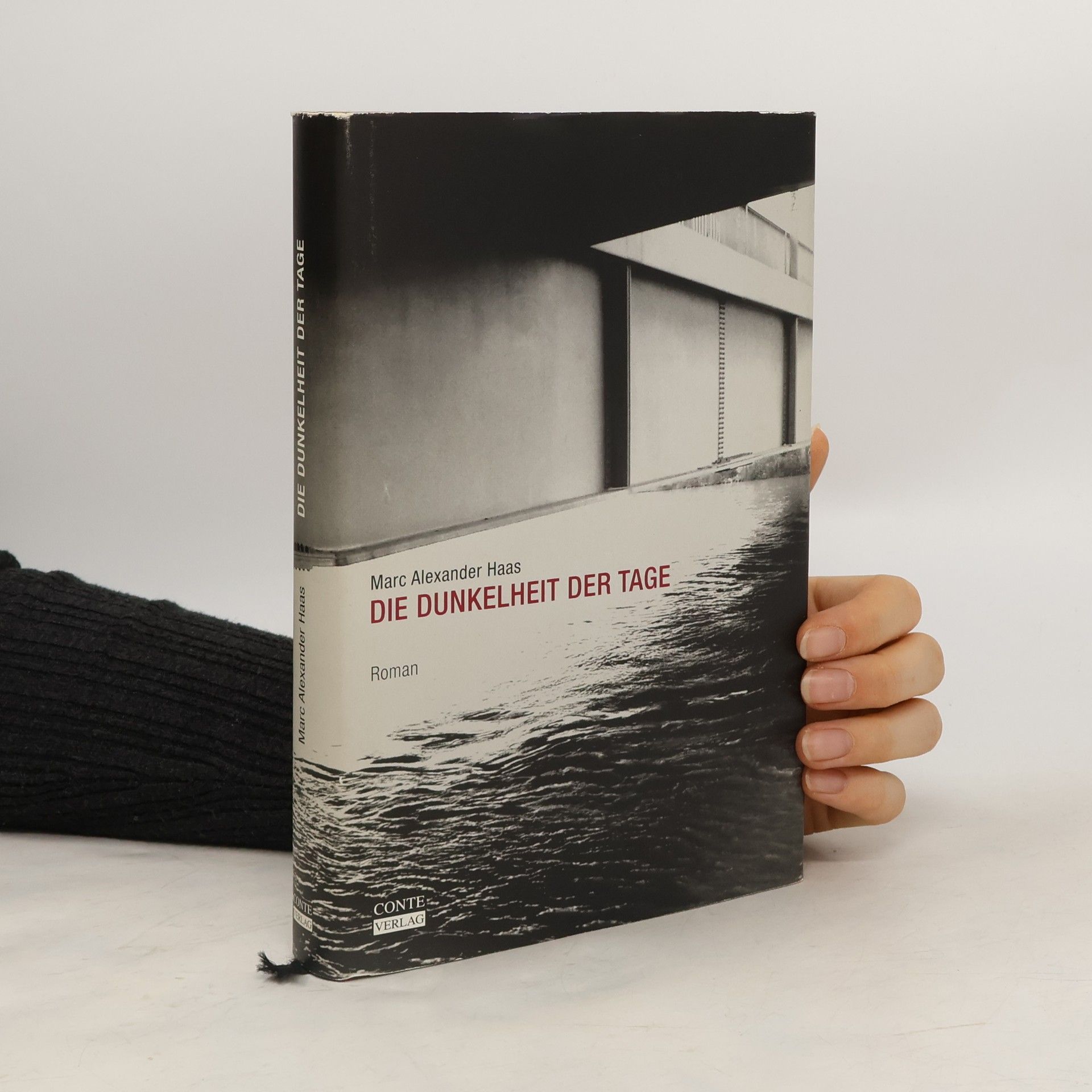 Die Dunkelheit der Tage