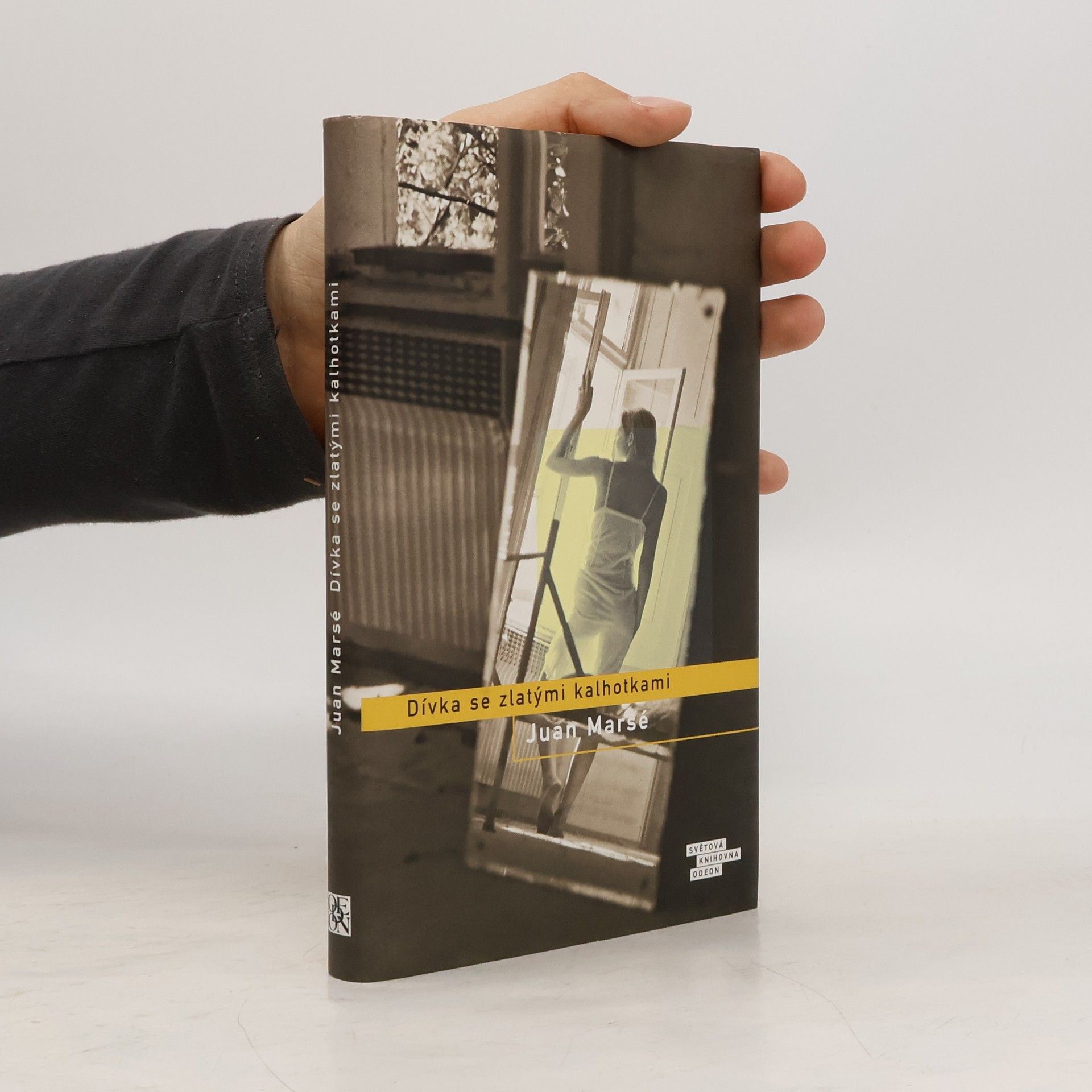 Juan Marsé Dívka se zlatými kalhotkami