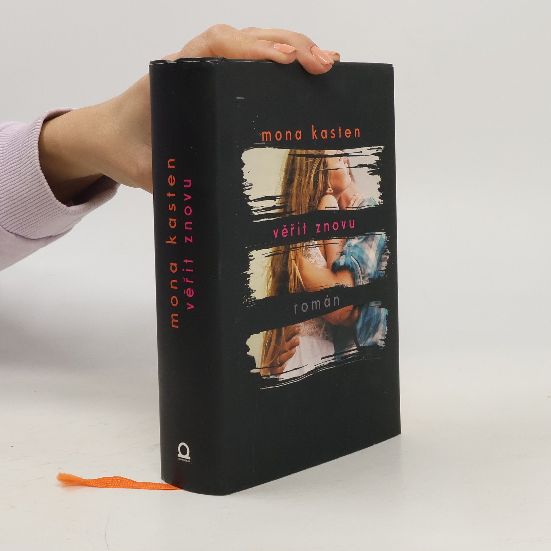 Mona Kasten Věřit znovu