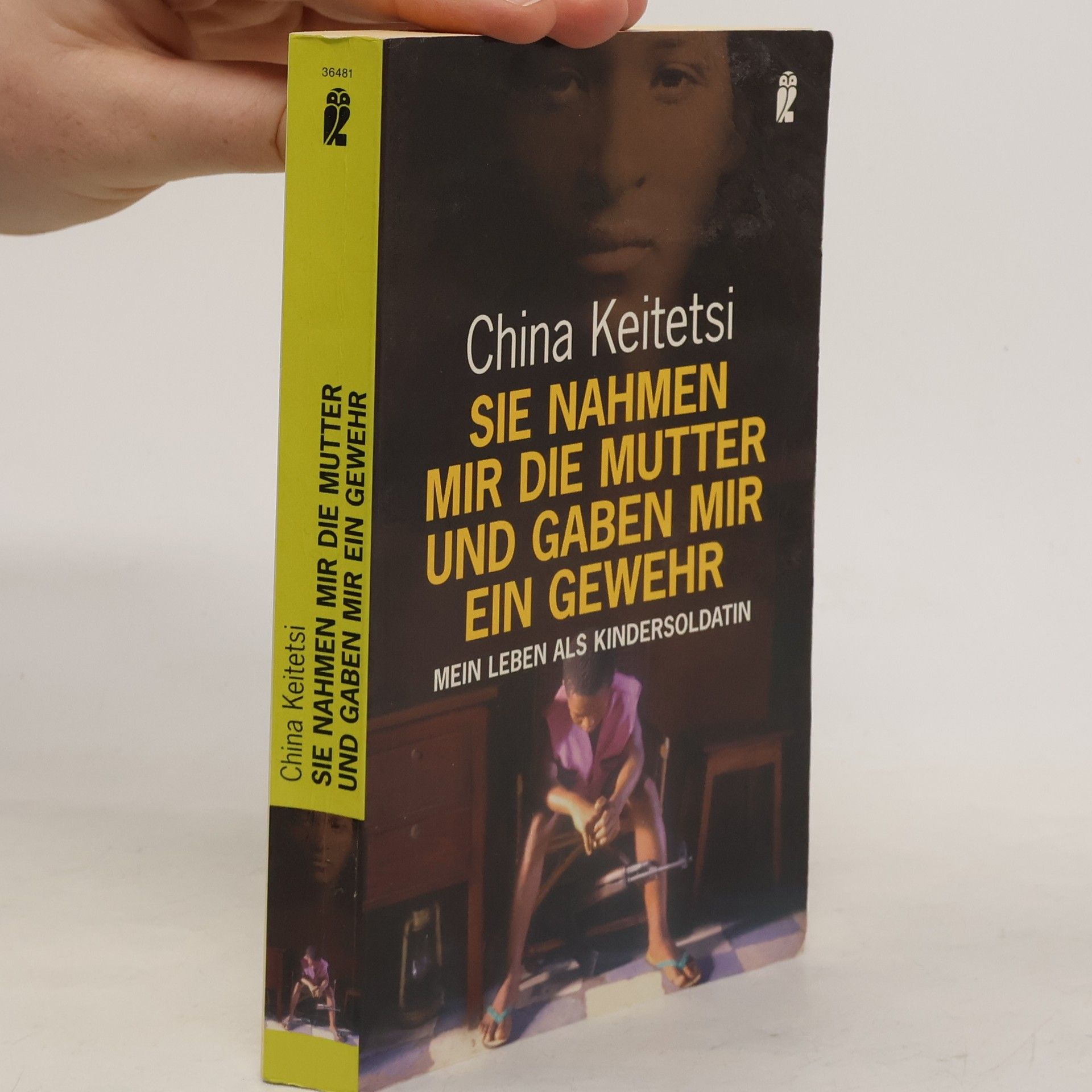 China Keitetsi Sie nahmen mir die Mutter und gaben mir ein Gewehr