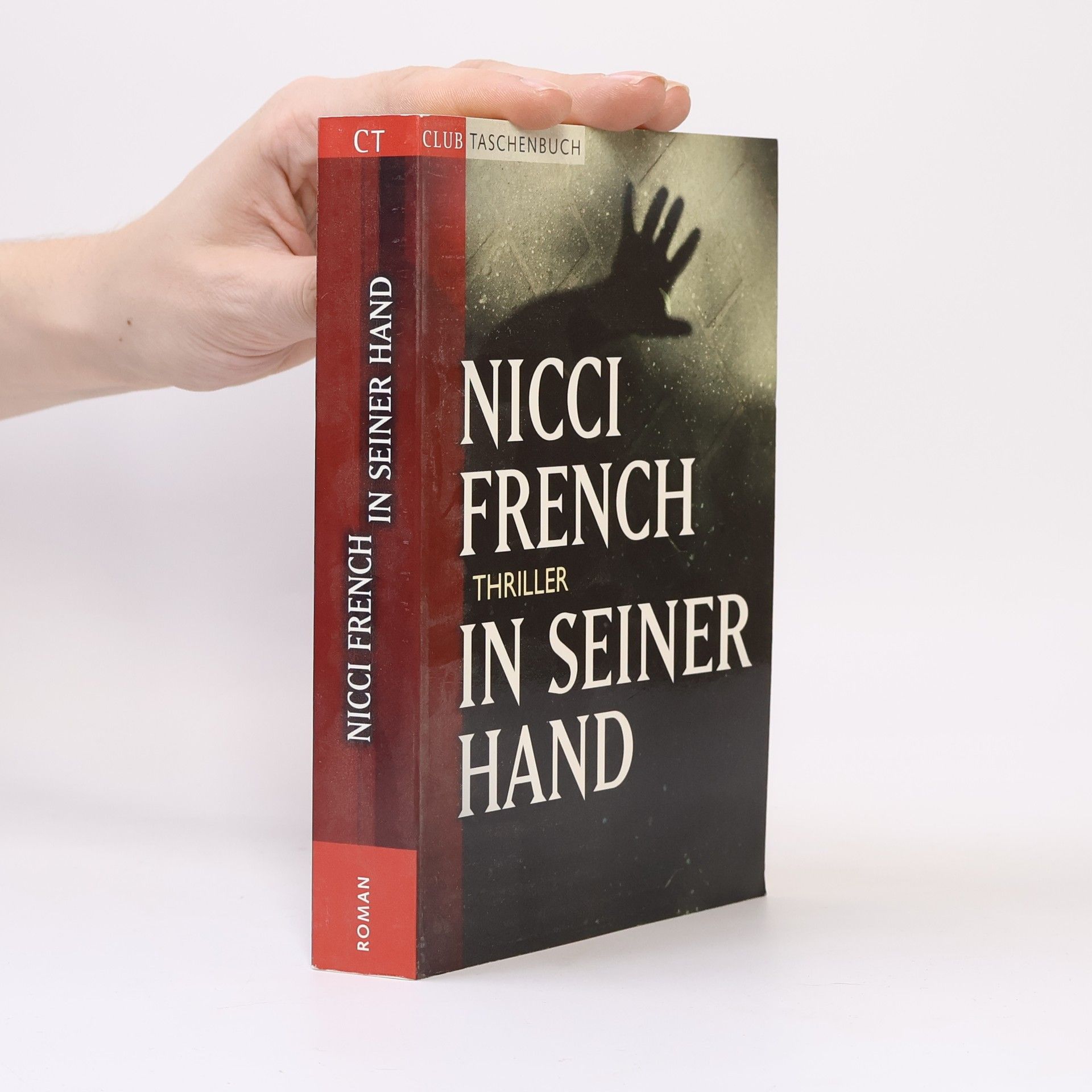 Nicci French In seiner Hand