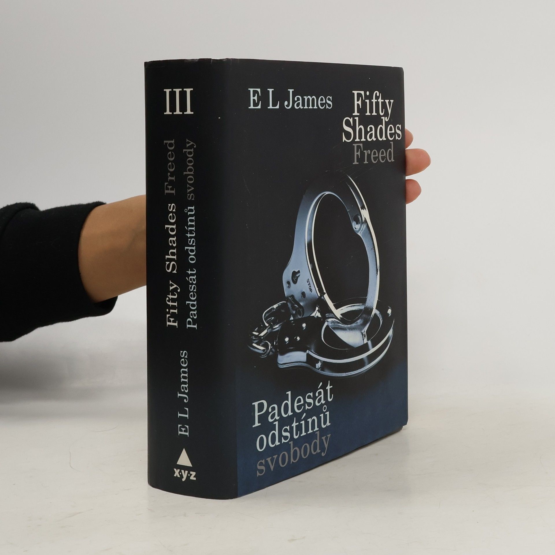 E L James Padesát odstínů svobody