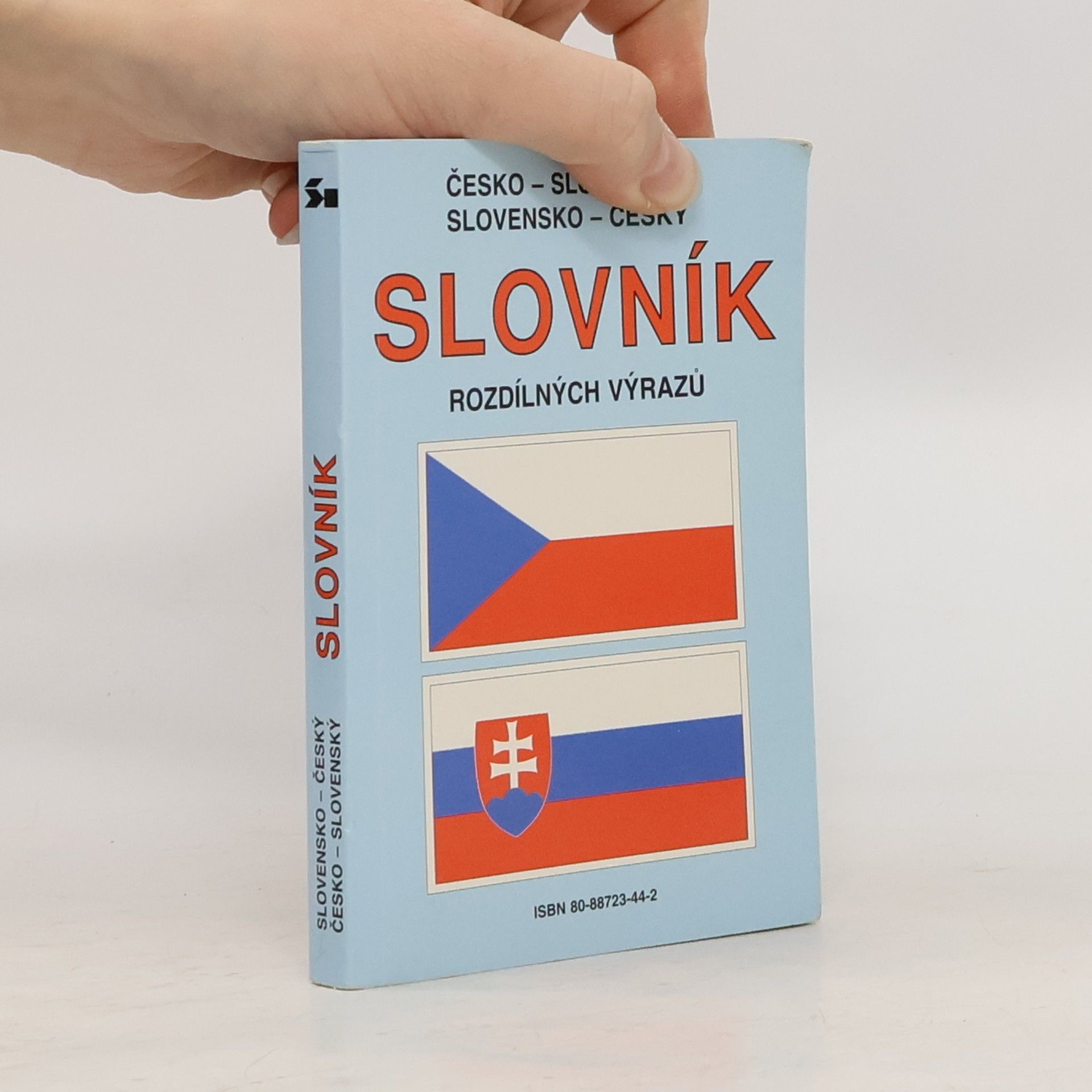 Česko-slovenský, slovensko-český slovník rozdílných výrazů = Slovensko-český, česko-slovenský slovník rozdielnych výrazov