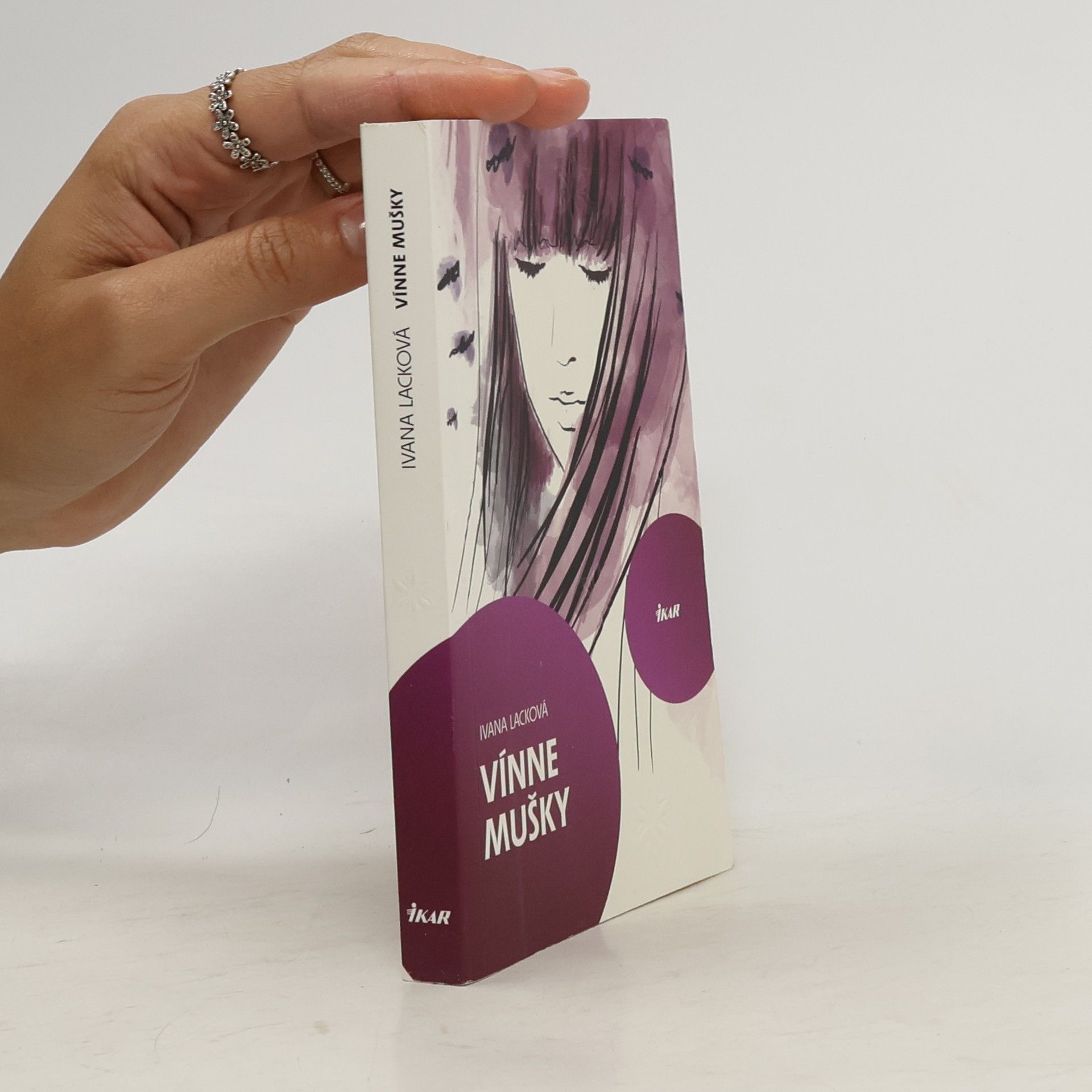 Ivana Lacková Vínne mušky