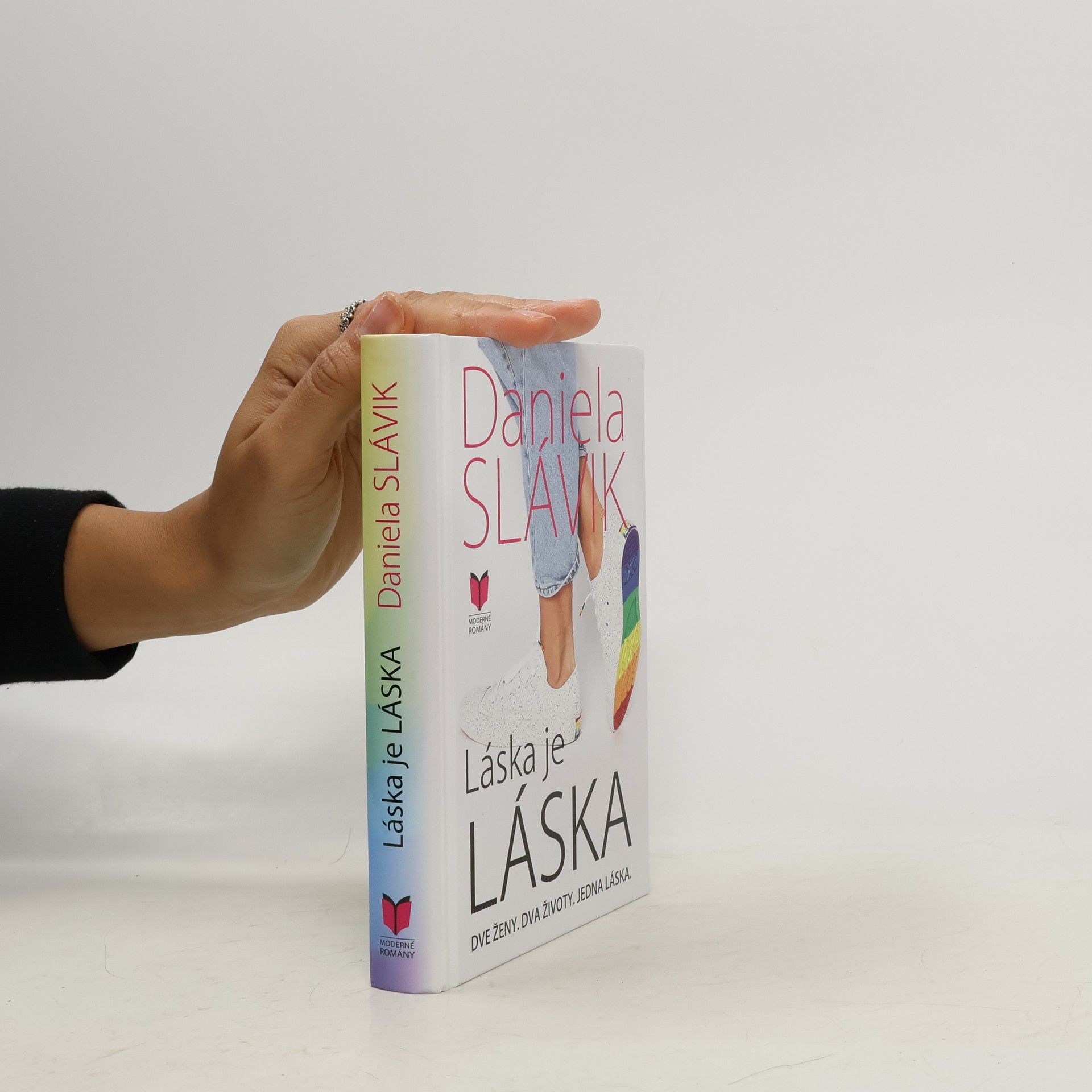 Daniela Slávik Láska je láska