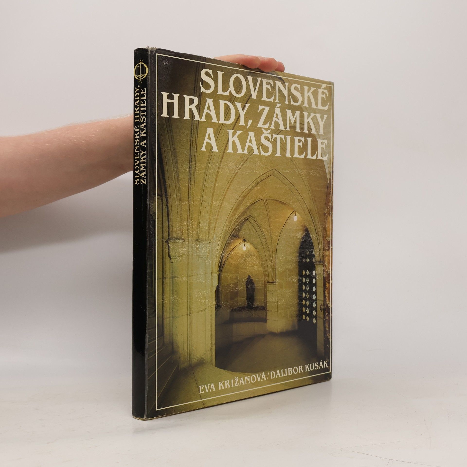 Slovenské hrady, zámky a kaštiele