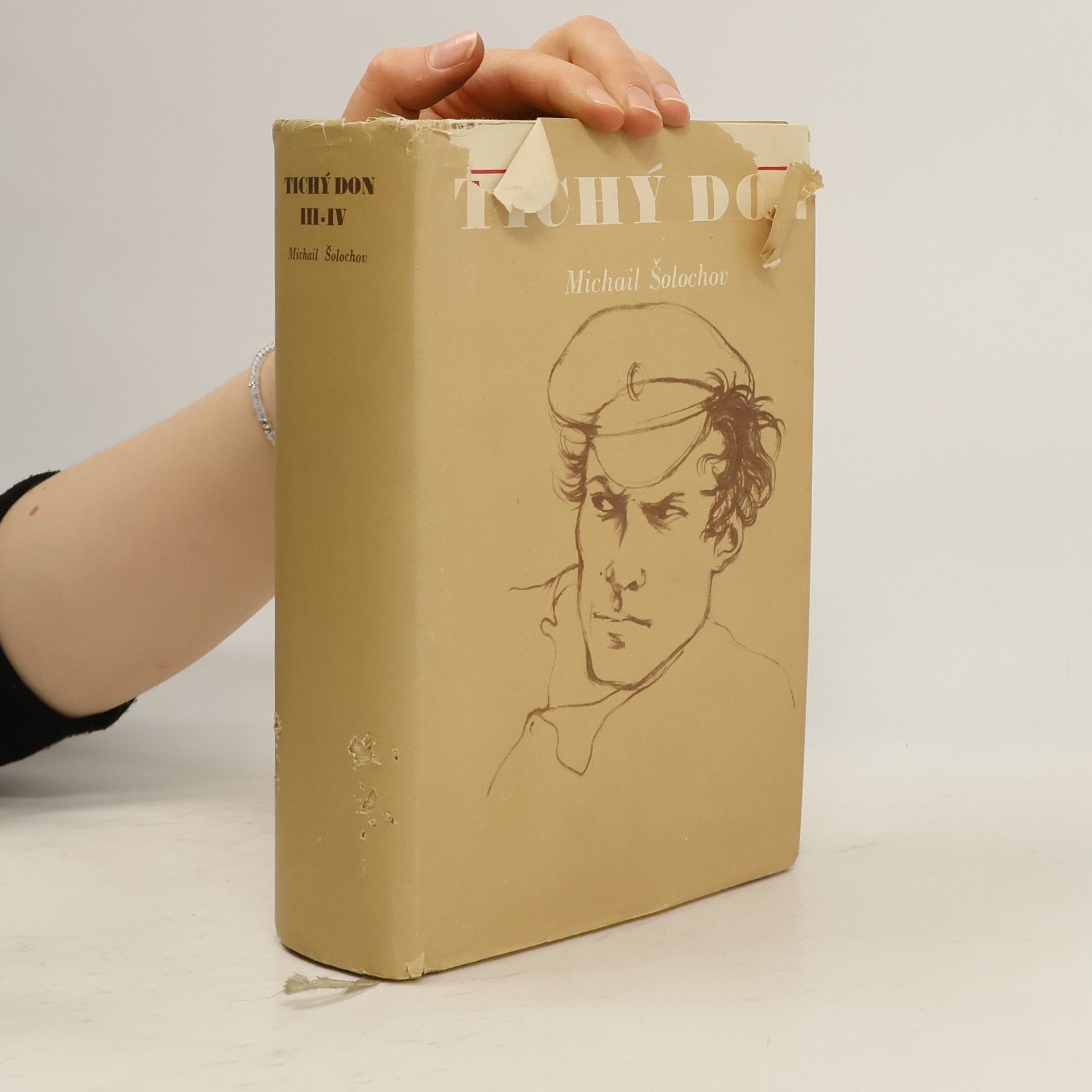Michail Aleksandrovič Šolochov Tichý Don III.-IV.
