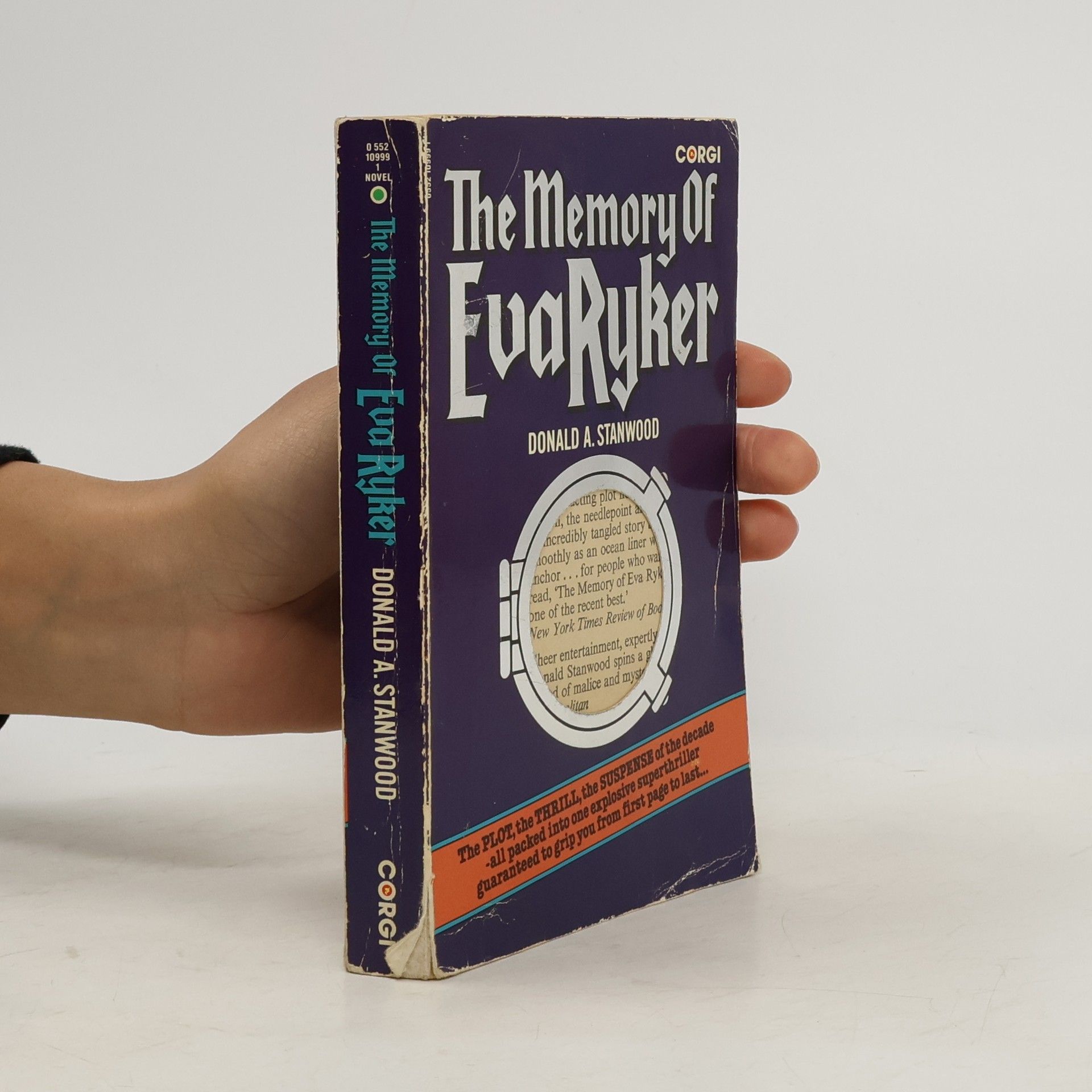 The Memory of Eva Ryker 