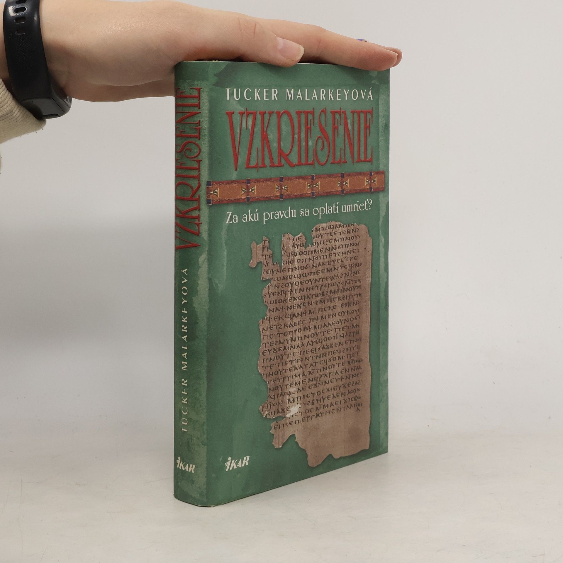 Tucker Malarkey Vzkriesenie