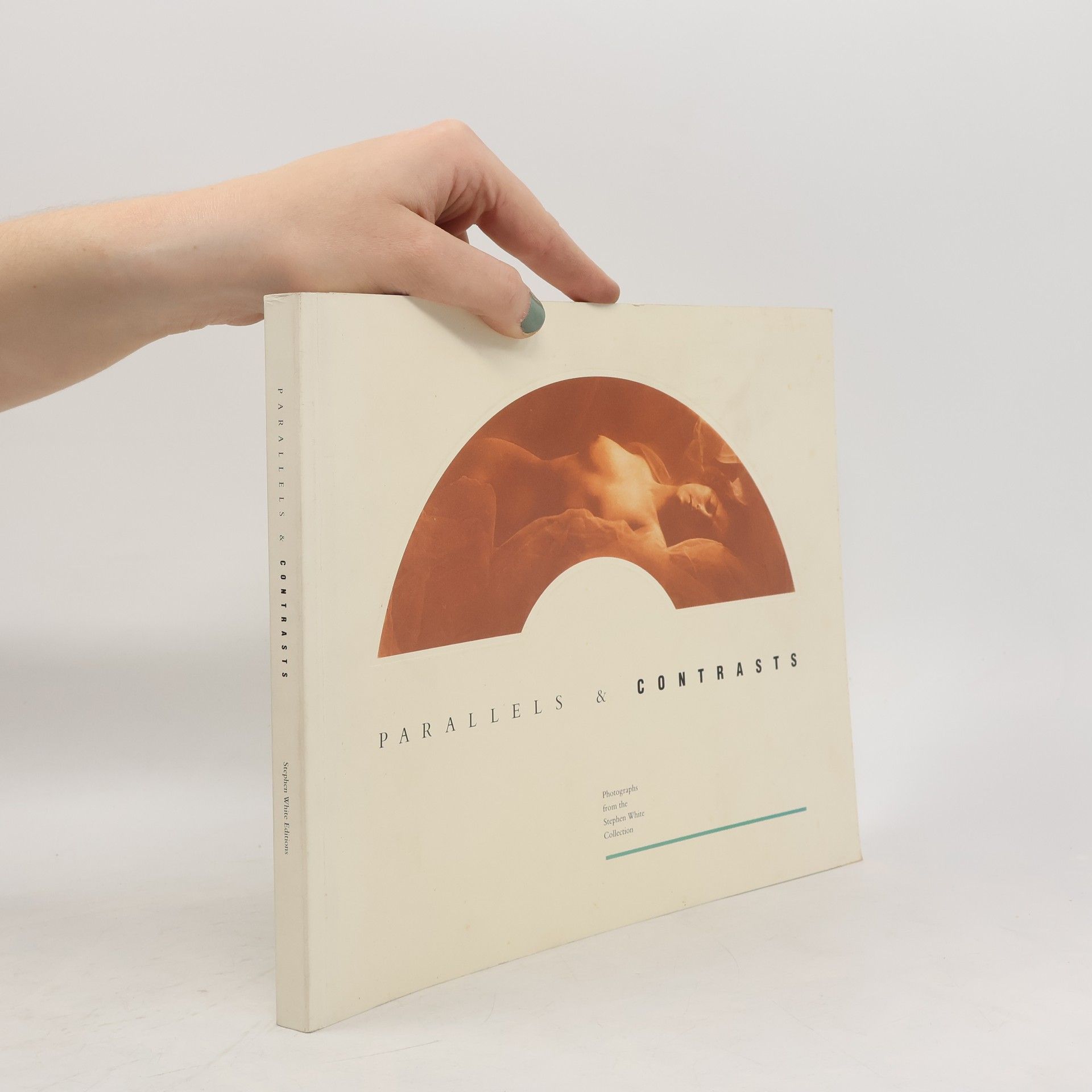 Collectif d'auteurs Parallels & Contrasts