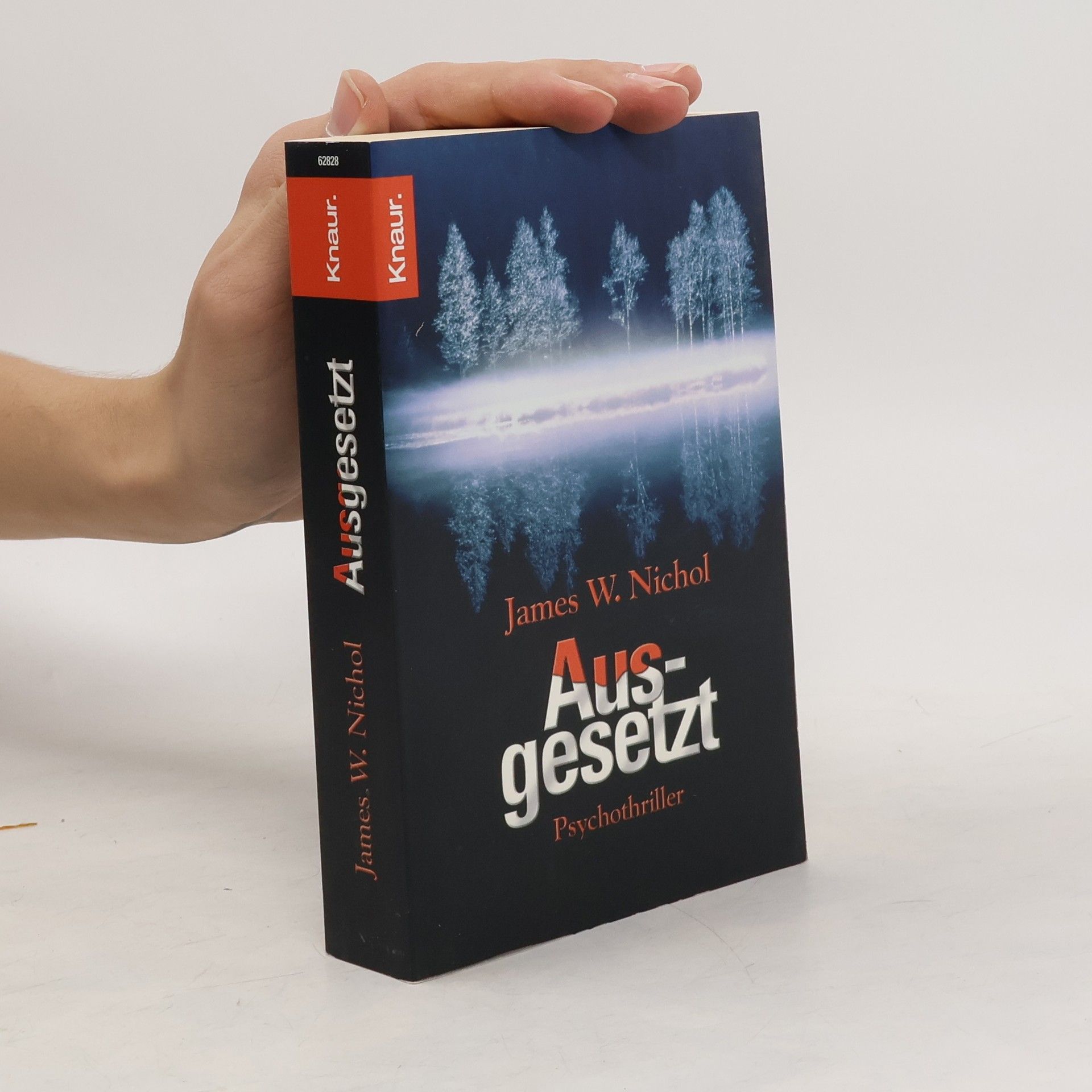 James W. Nichol Ausgesetzt