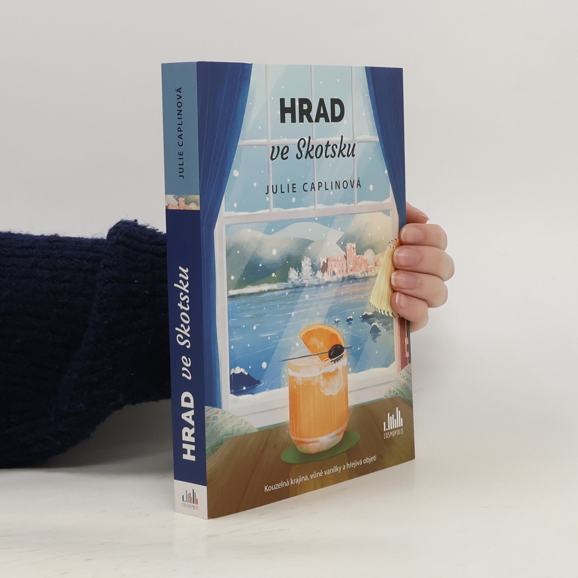 Julie Caplinová Hrad ve Skotsku