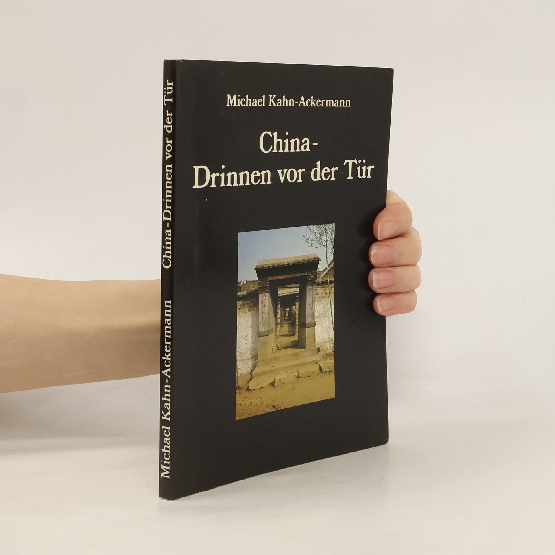 China - drinnen vor der Tür