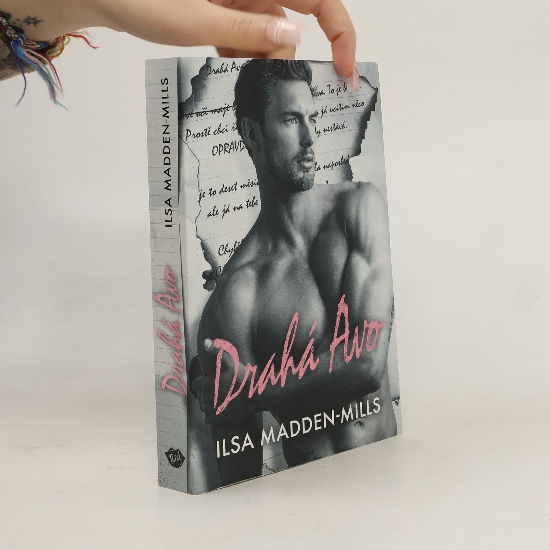 Ilsa Madden-Mills Drahá Avo