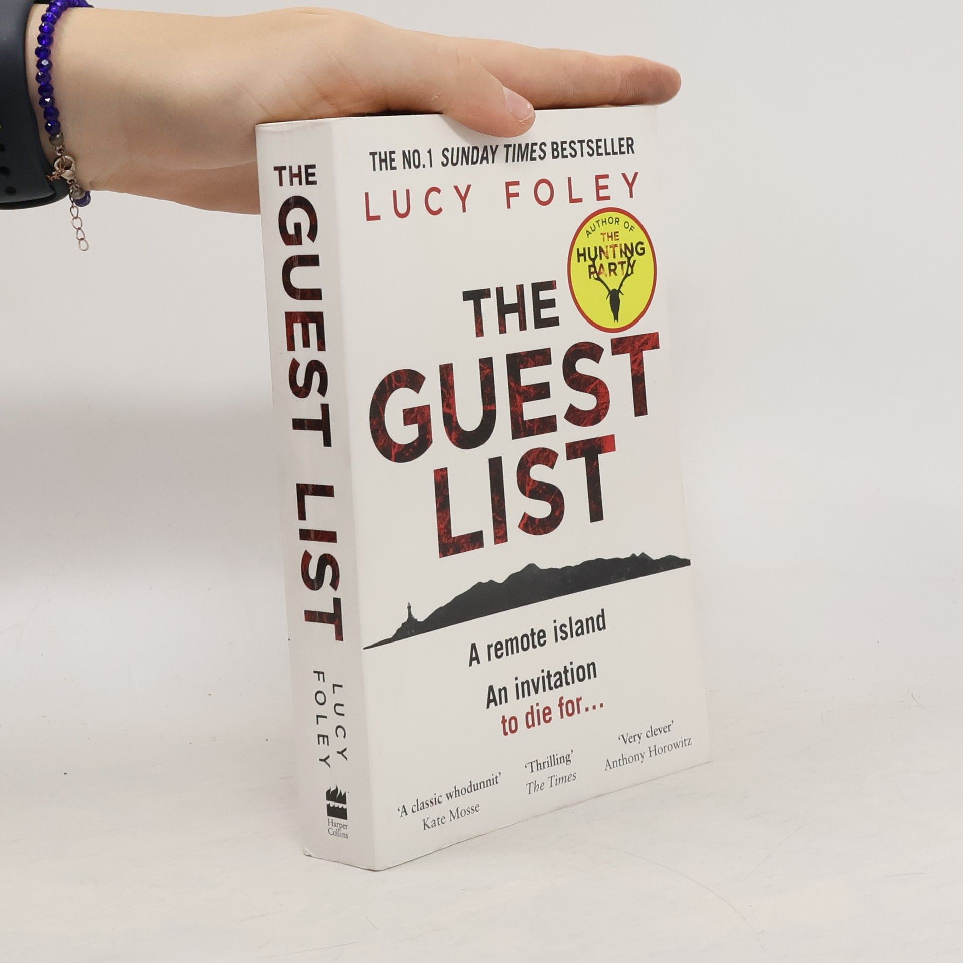 Lucy Foley The guest list