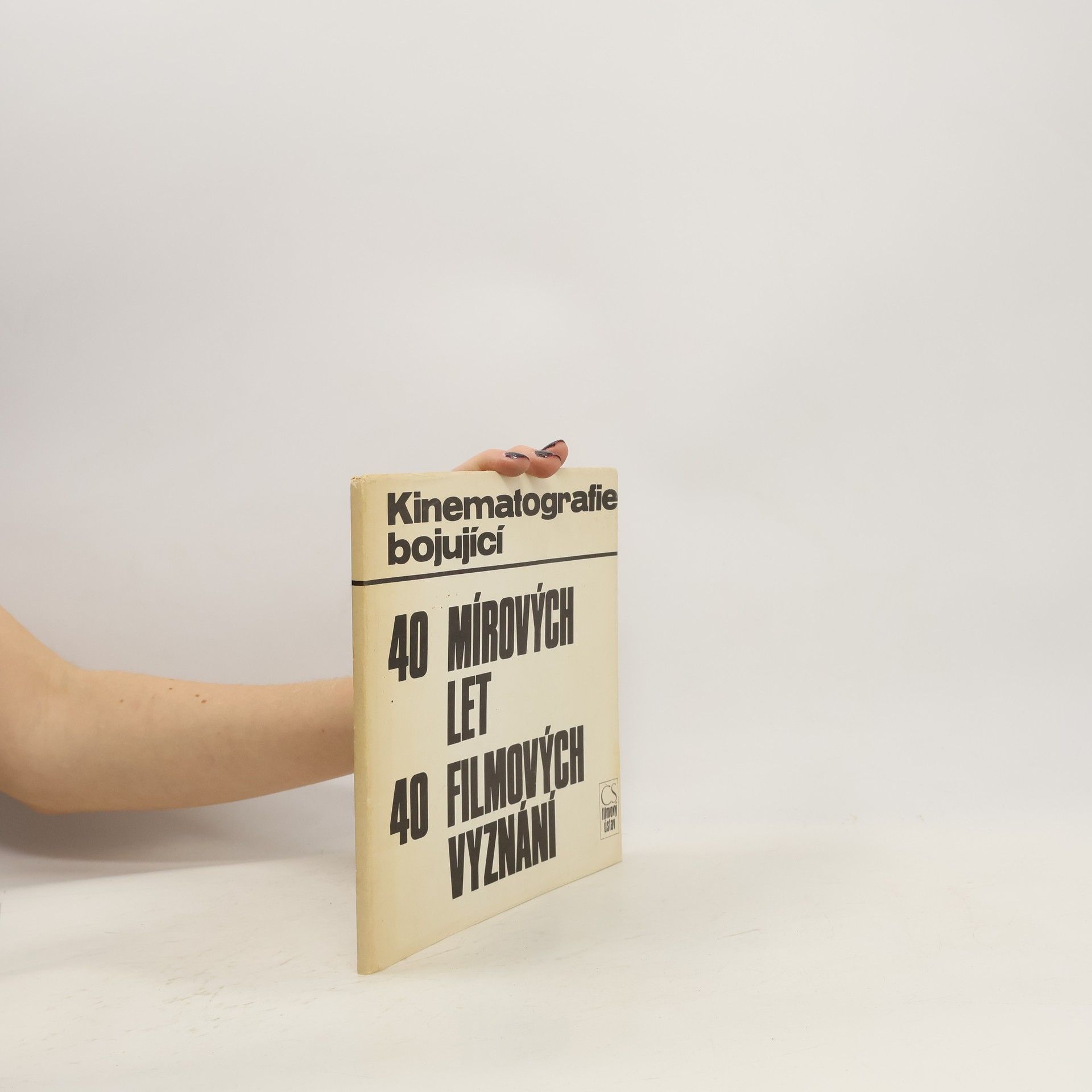 Collectif d'auteurs 40 mírových let