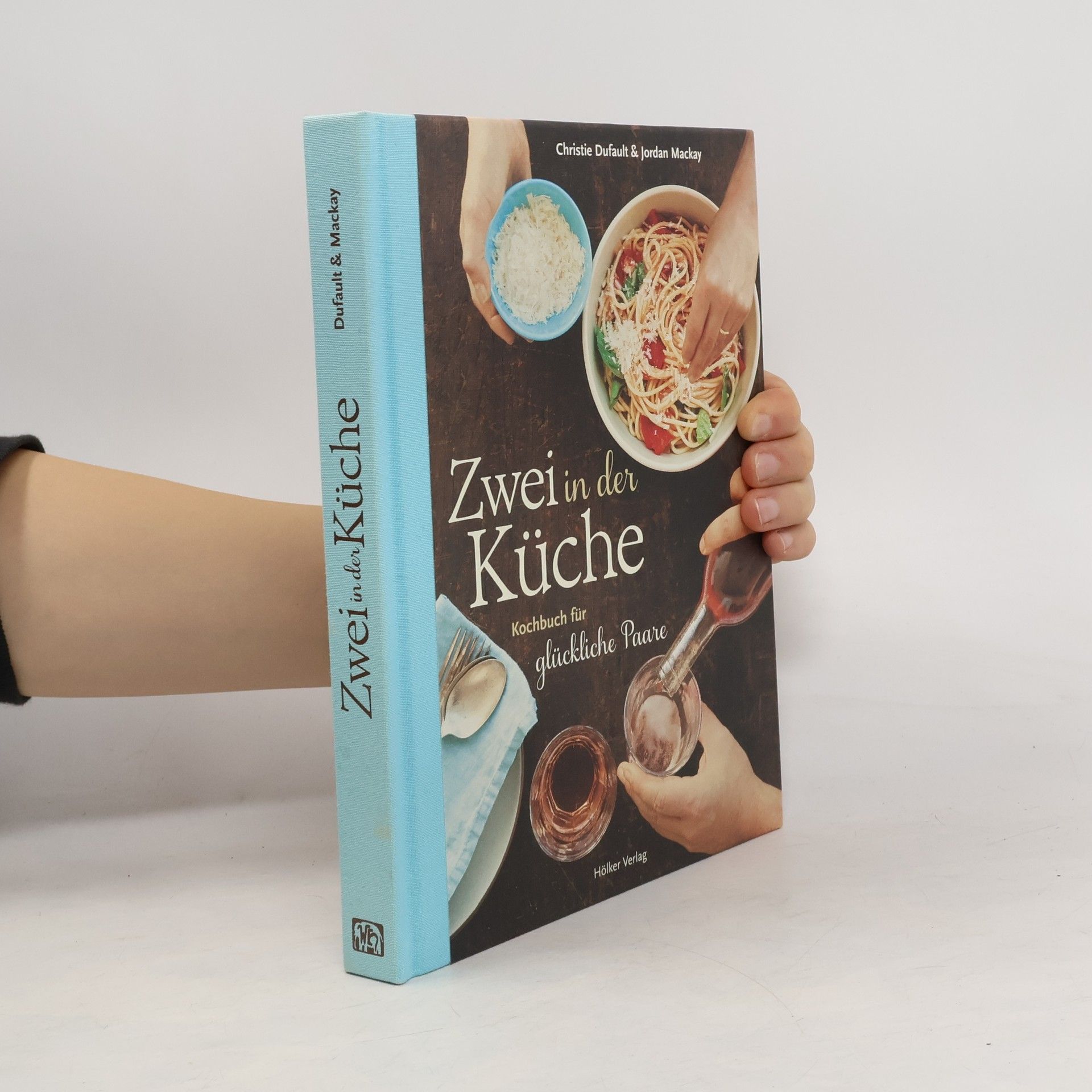 Christie Dufault Zwei in der Küche