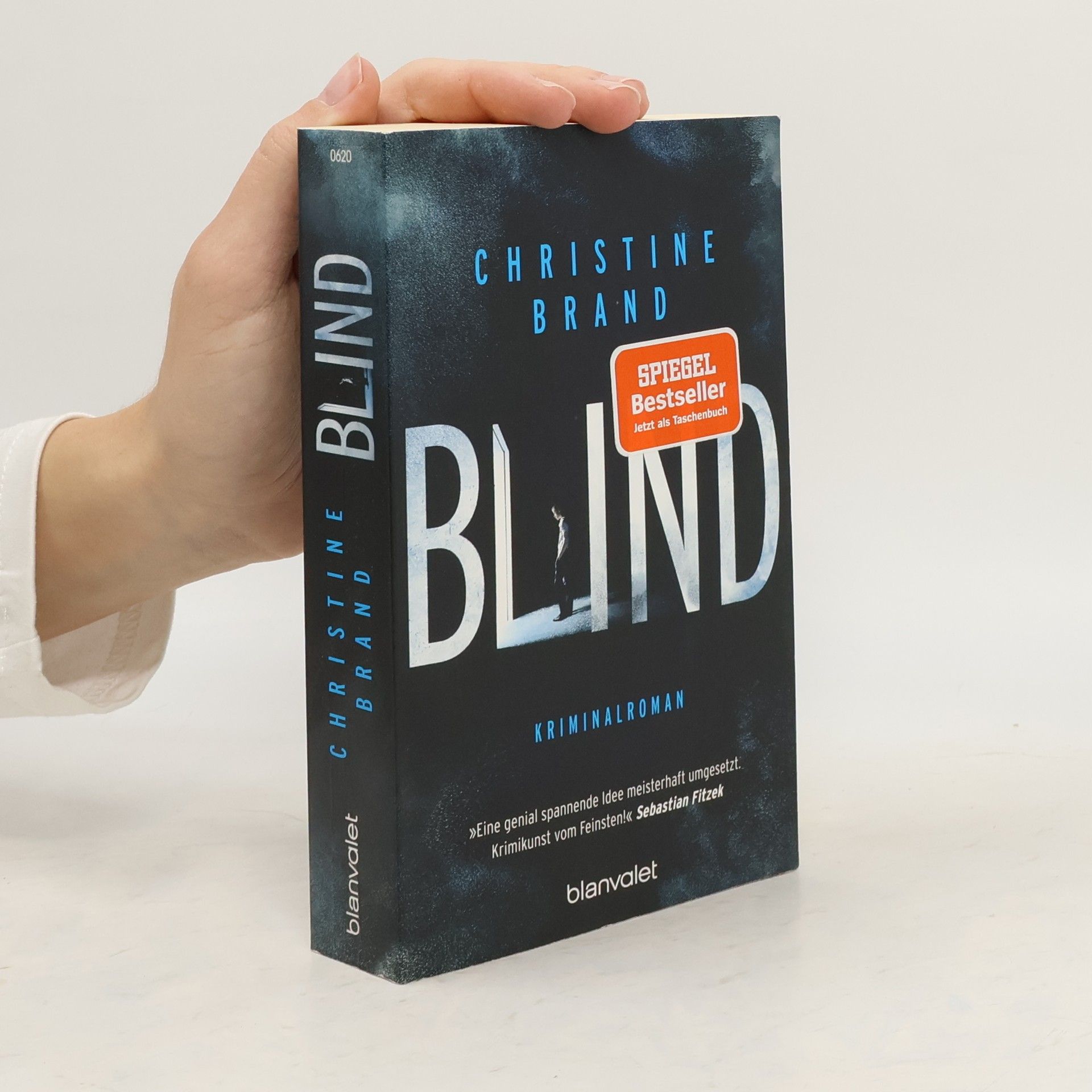 Blind / Milla Nova ermittelt Bd.1