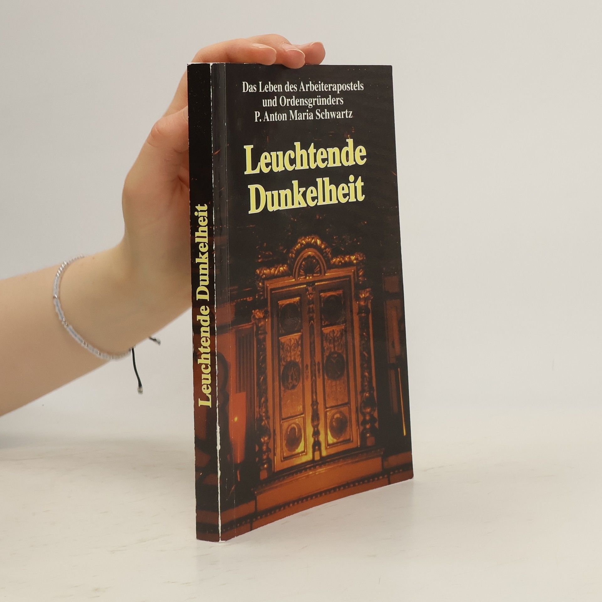 AA.VV. Leuchtende Dunkelheit