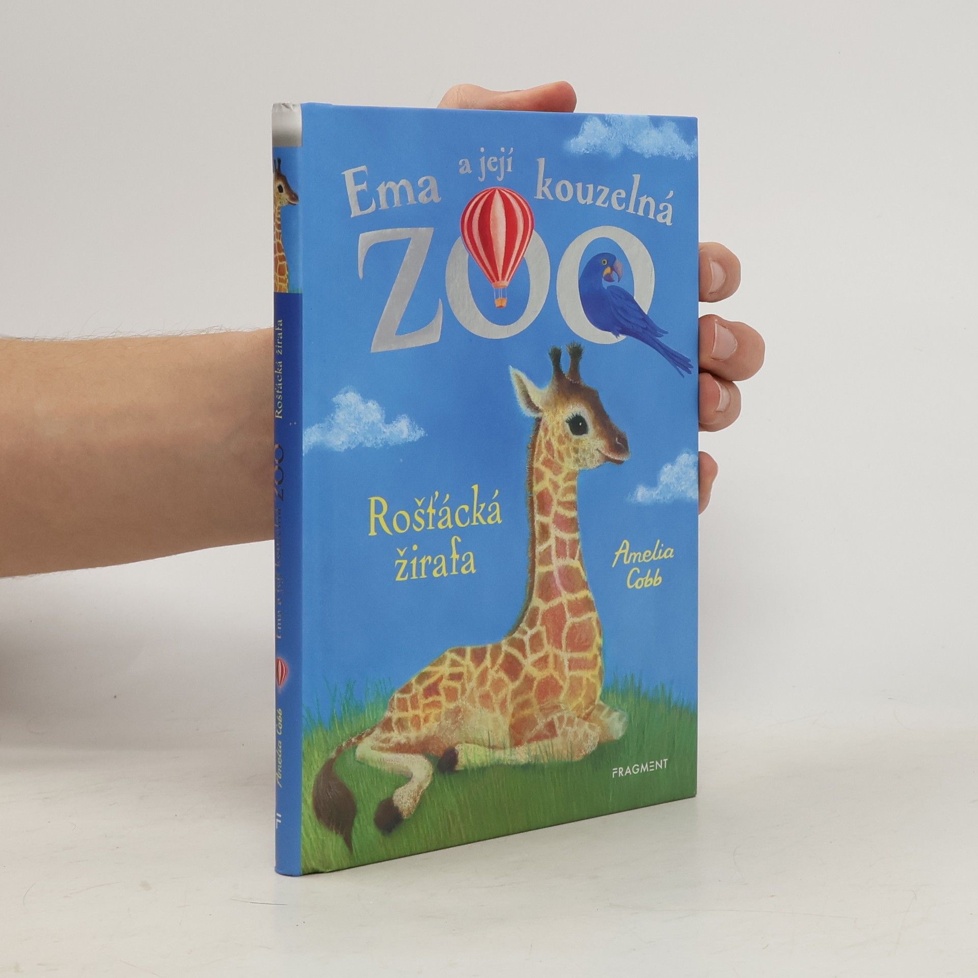 Cobb, Amelia Ema a její kouzelná zoo. Rošťácká žirafa