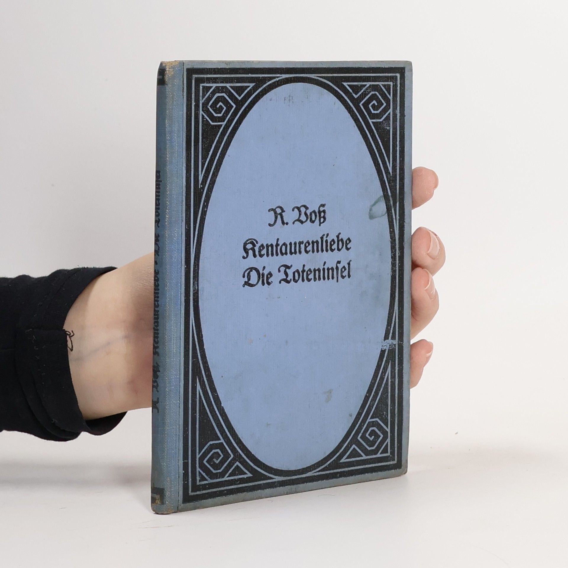 Richard Voß Kentaurenliebe. Die Toteninsel. Zwei antike Novellen