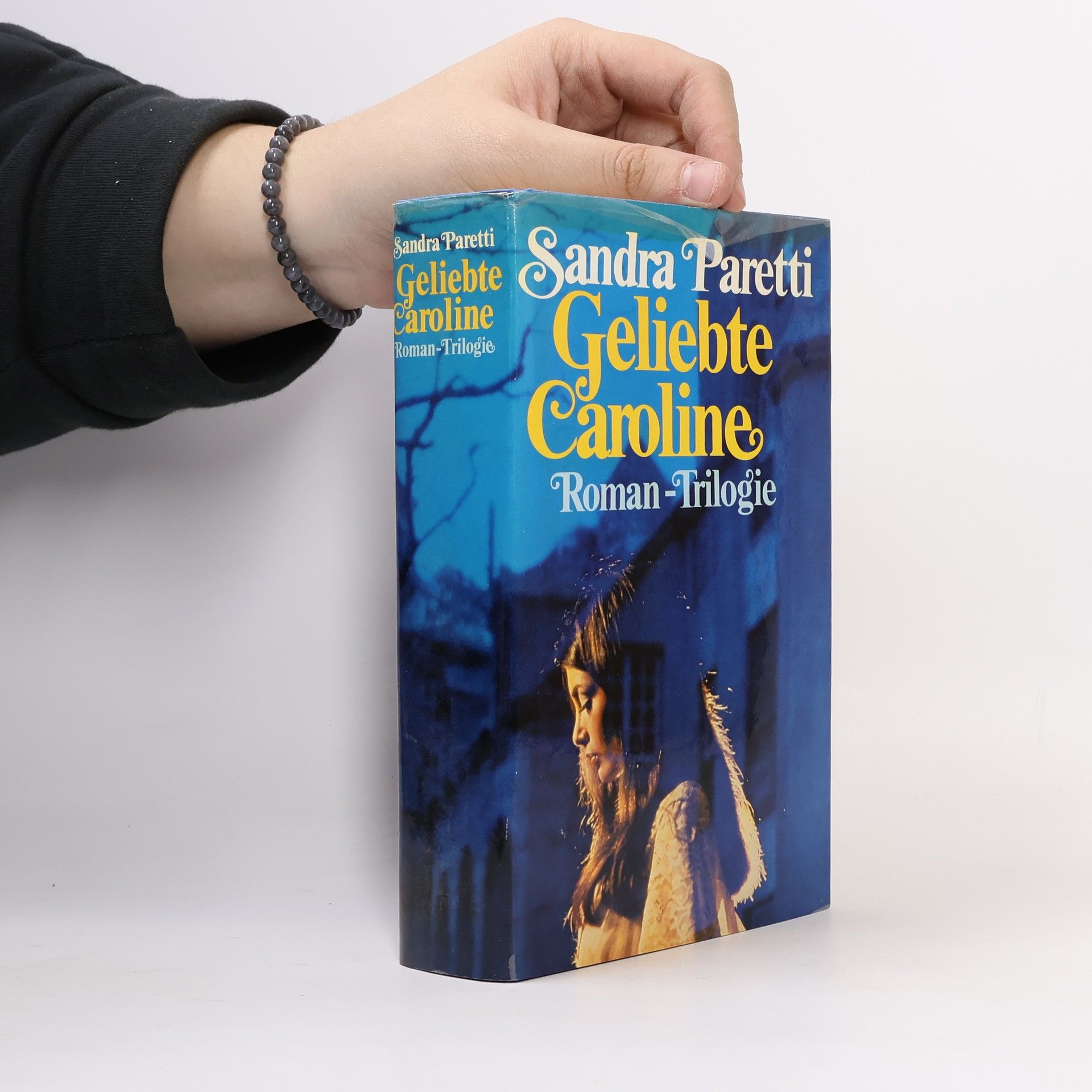 Sandra Paretti Geliebte Caroline