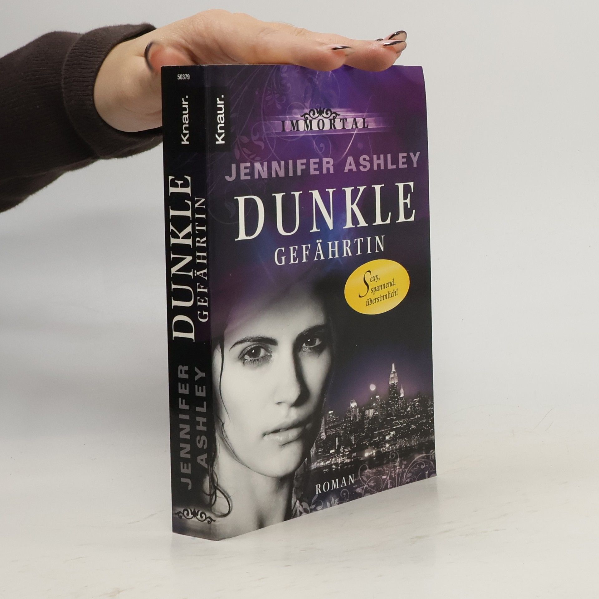 Jennifer Ashley Dunkle Gefährtin